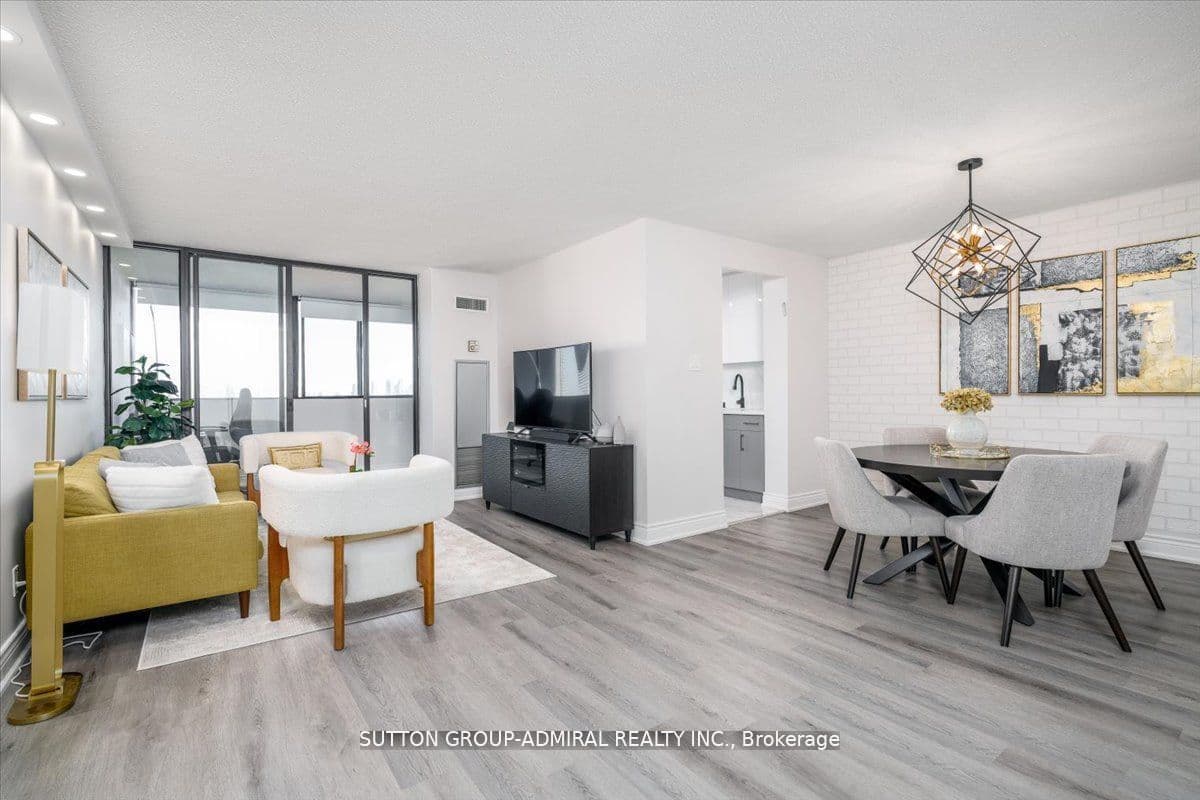 Listing 76024 Image