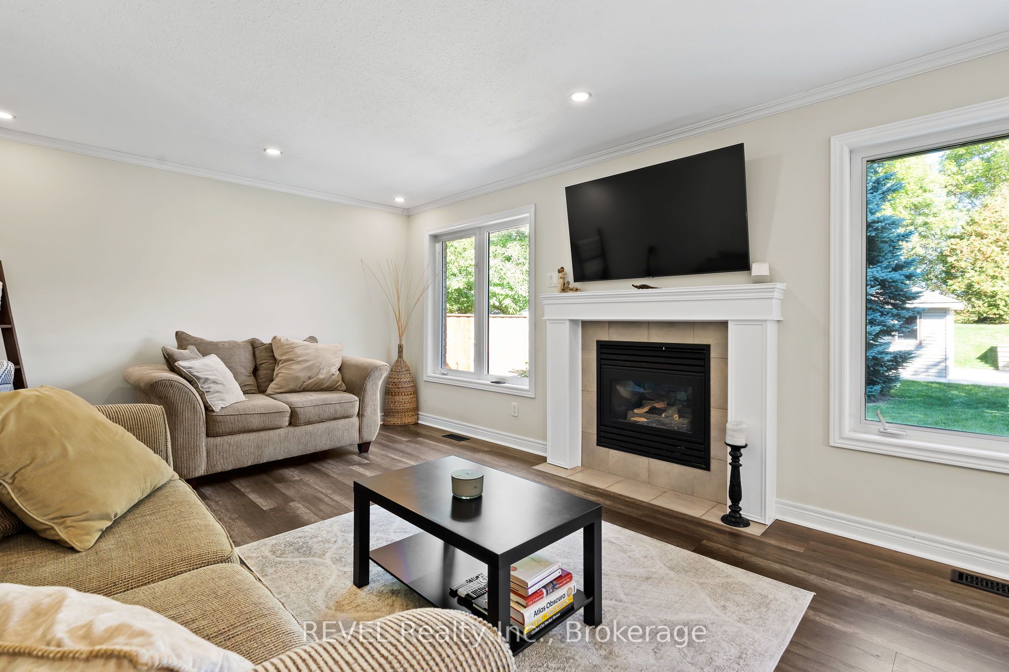 Listing 81505 Image