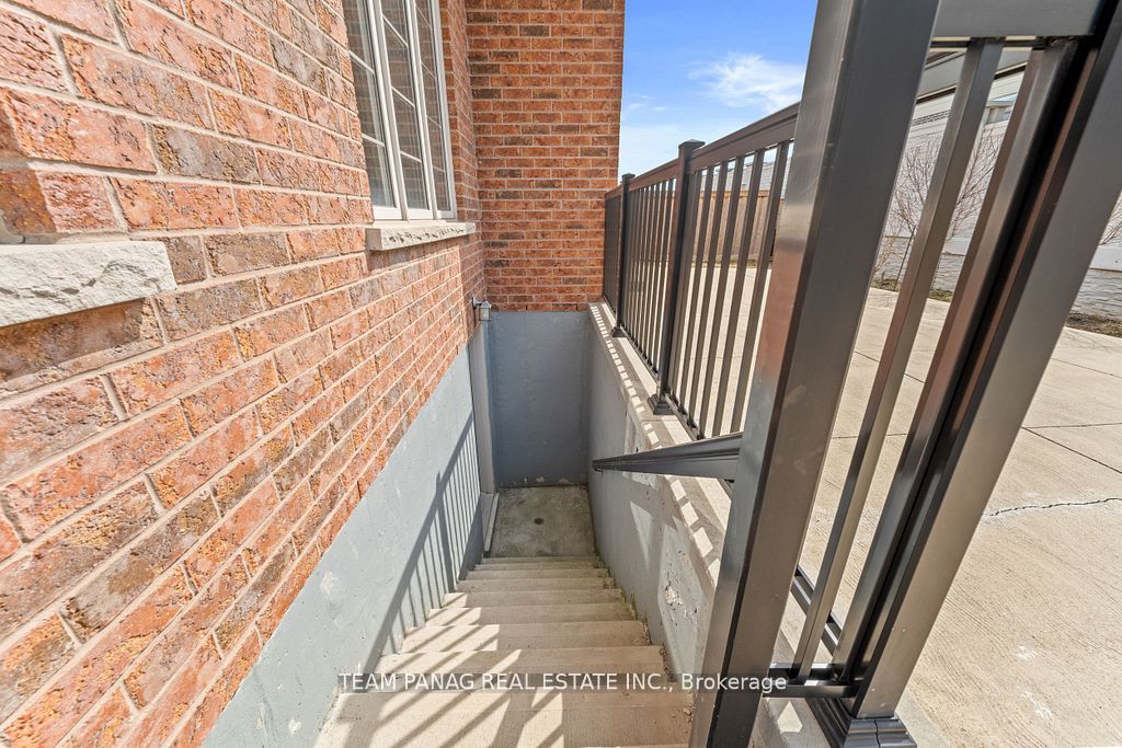 Listing 84242 Image