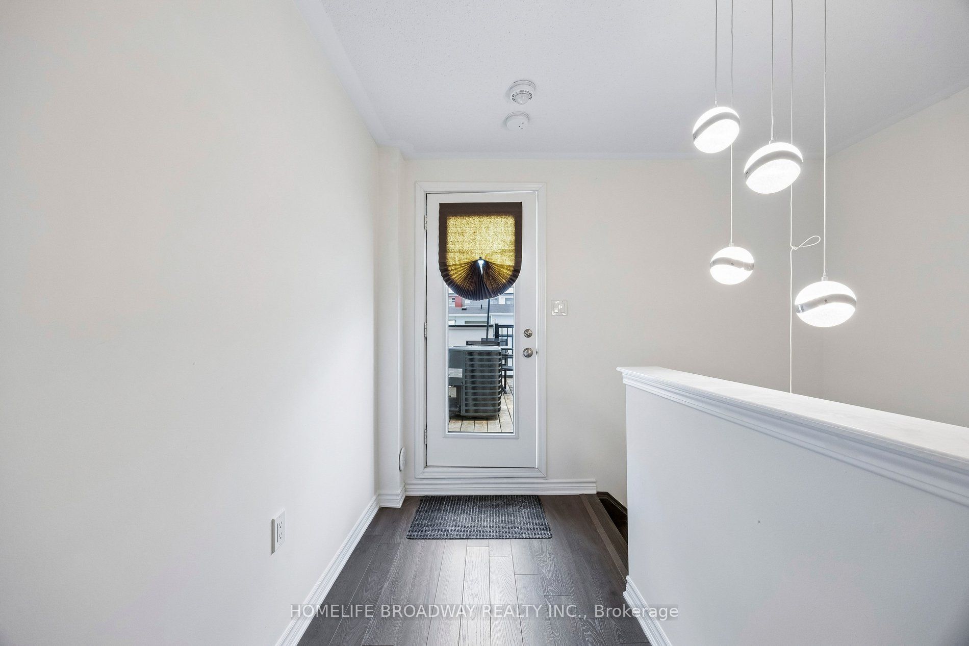 Listing 76221 Image