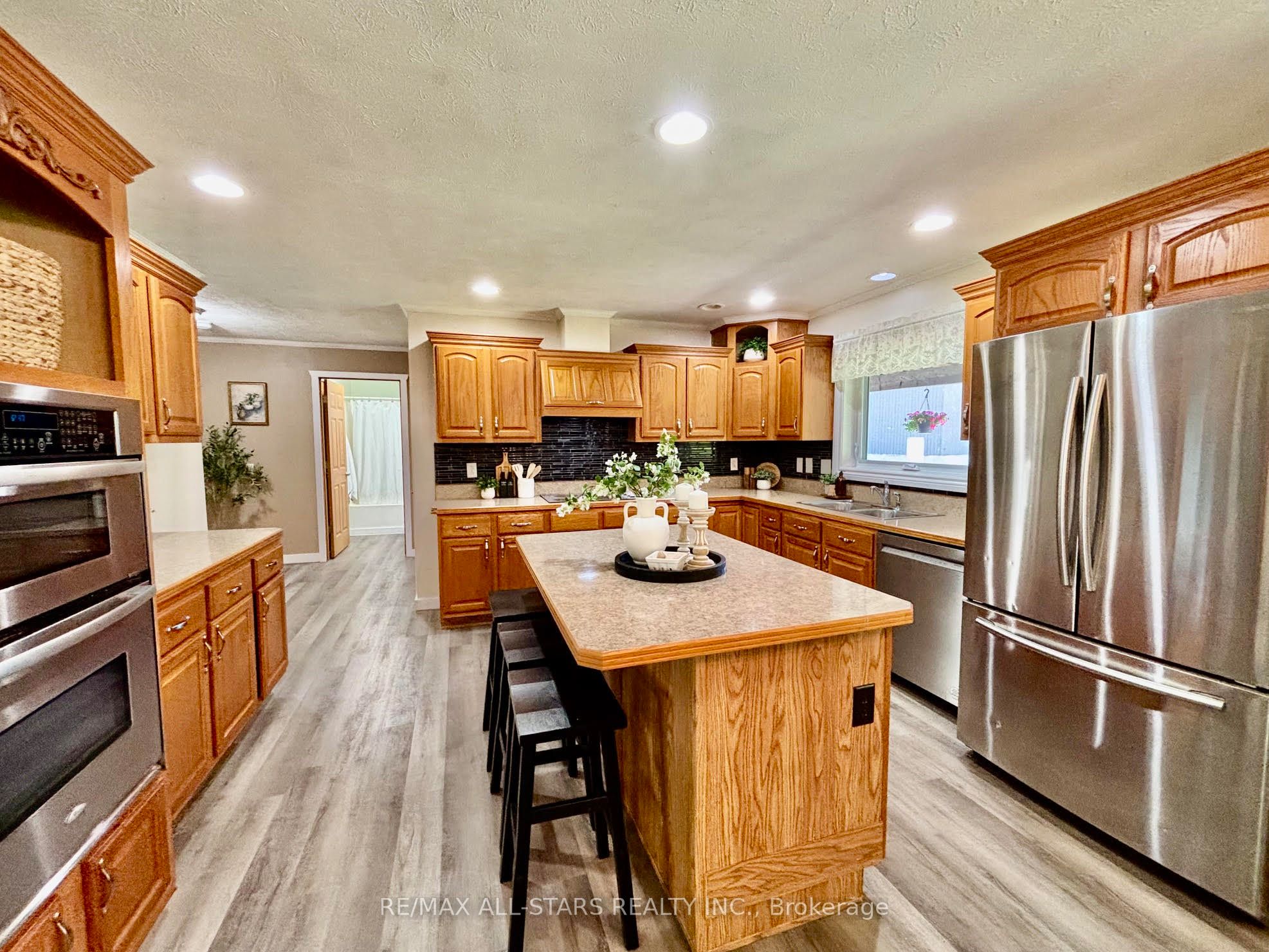 Listing 81025 Image