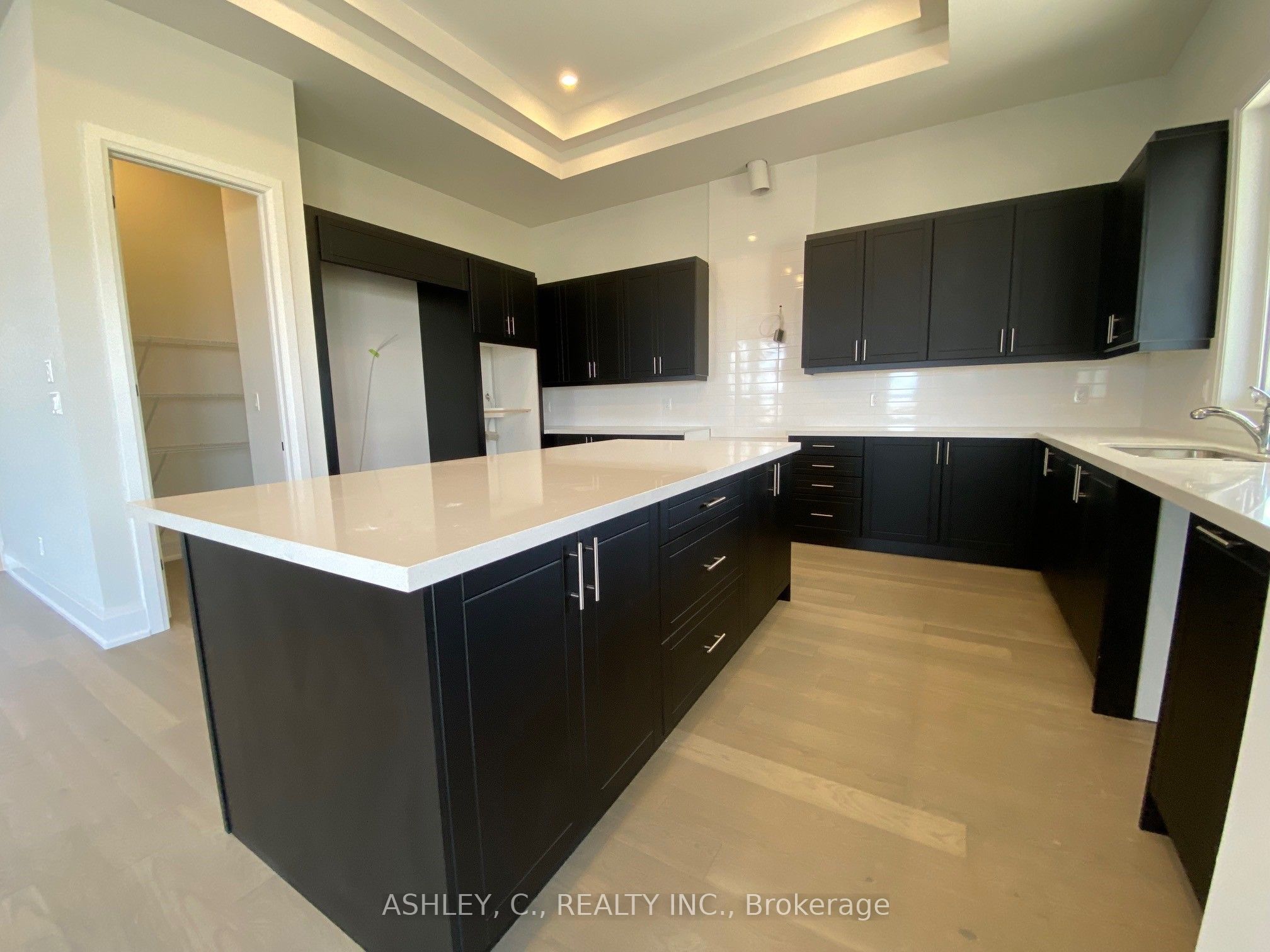 Listing 76508 Image