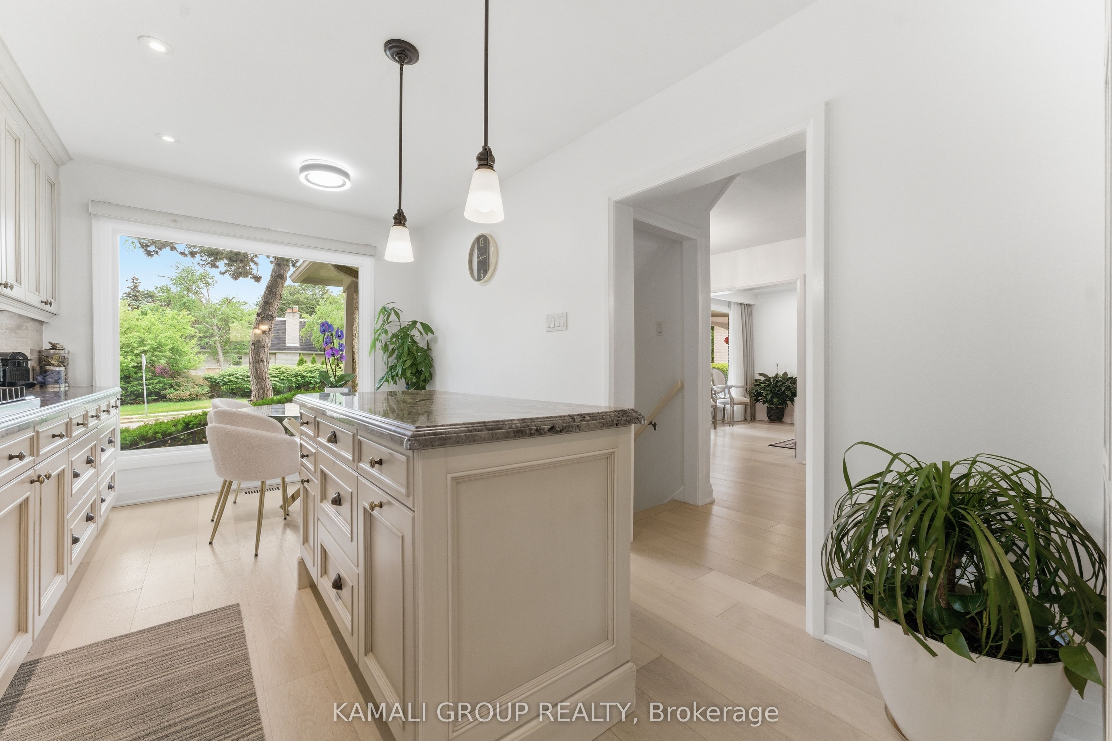 Listing 99079 Image