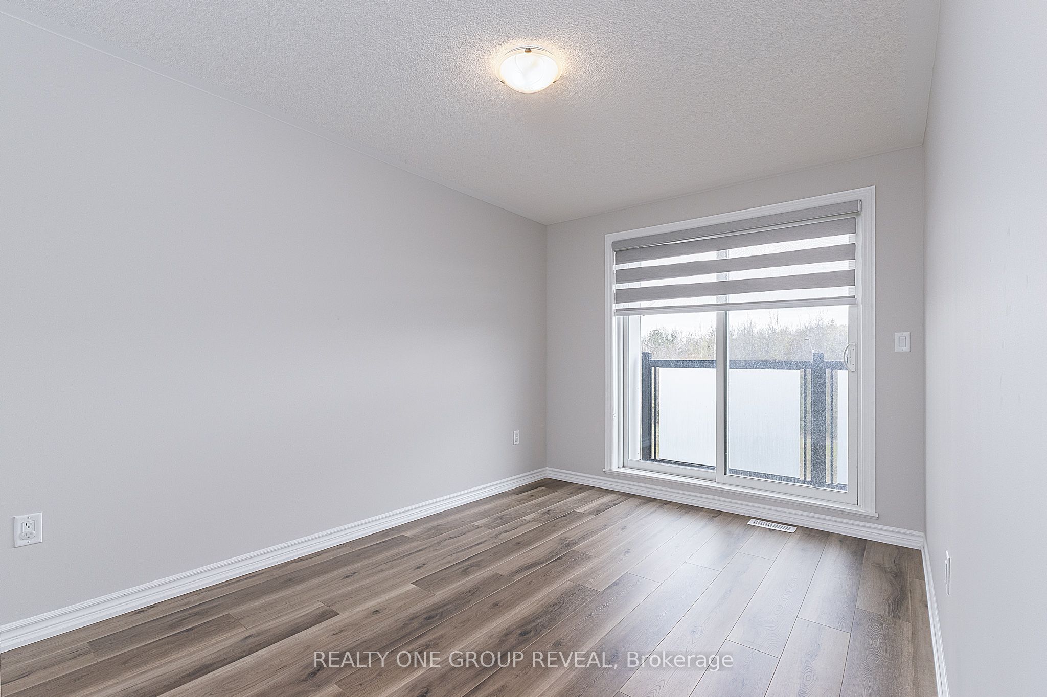 Listing 82300 Image