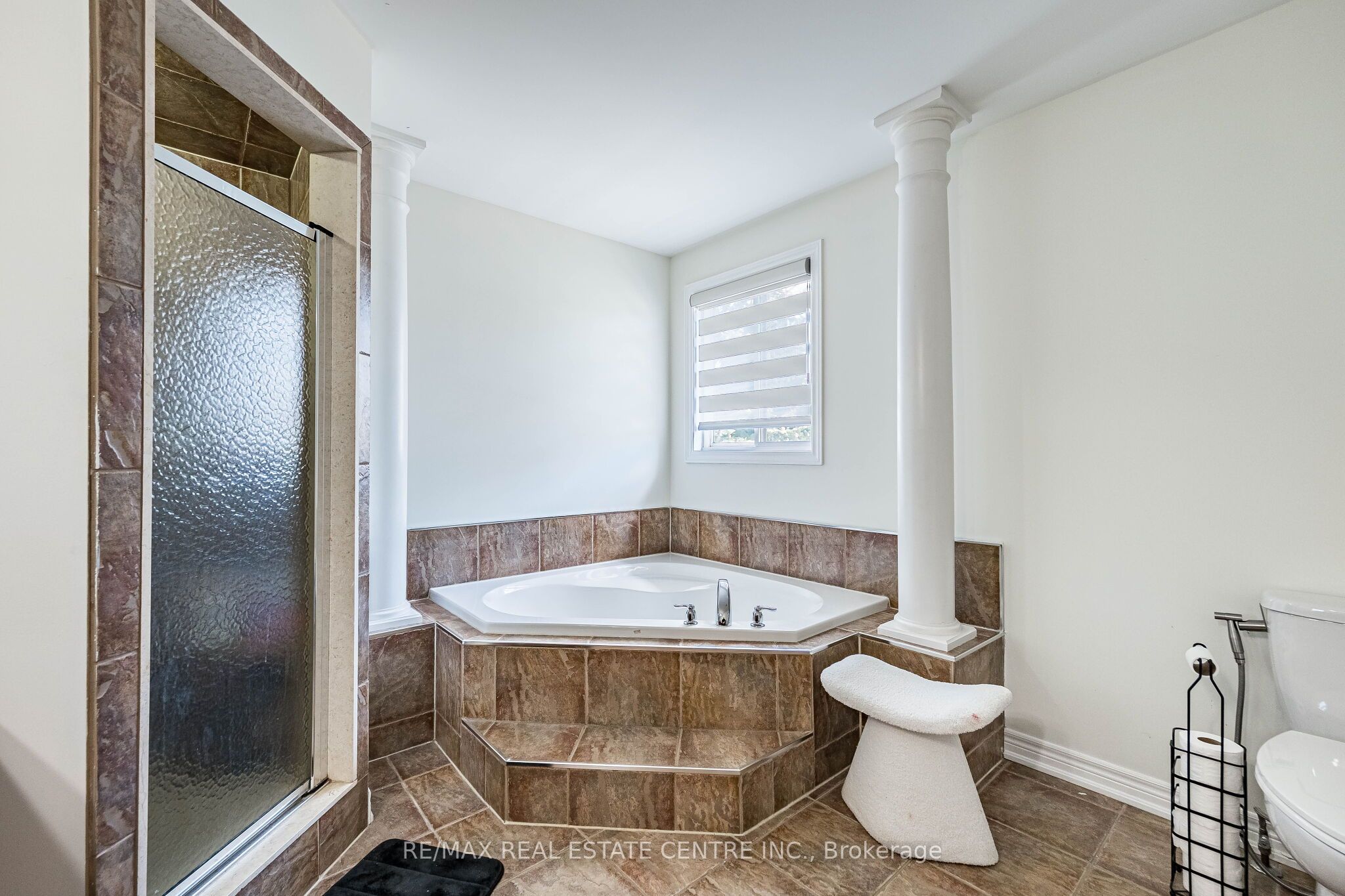 Listing 81467 Image
