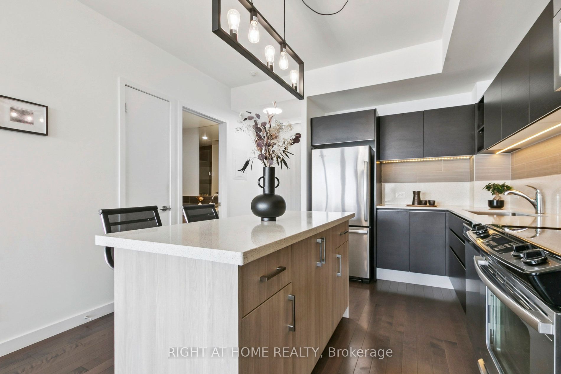 Listing 84458 Image