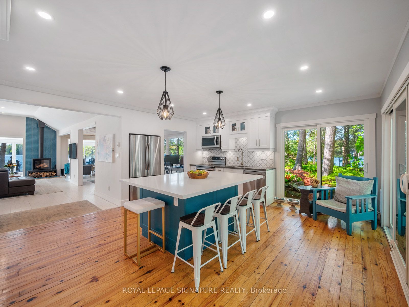 Listing 101112 Image