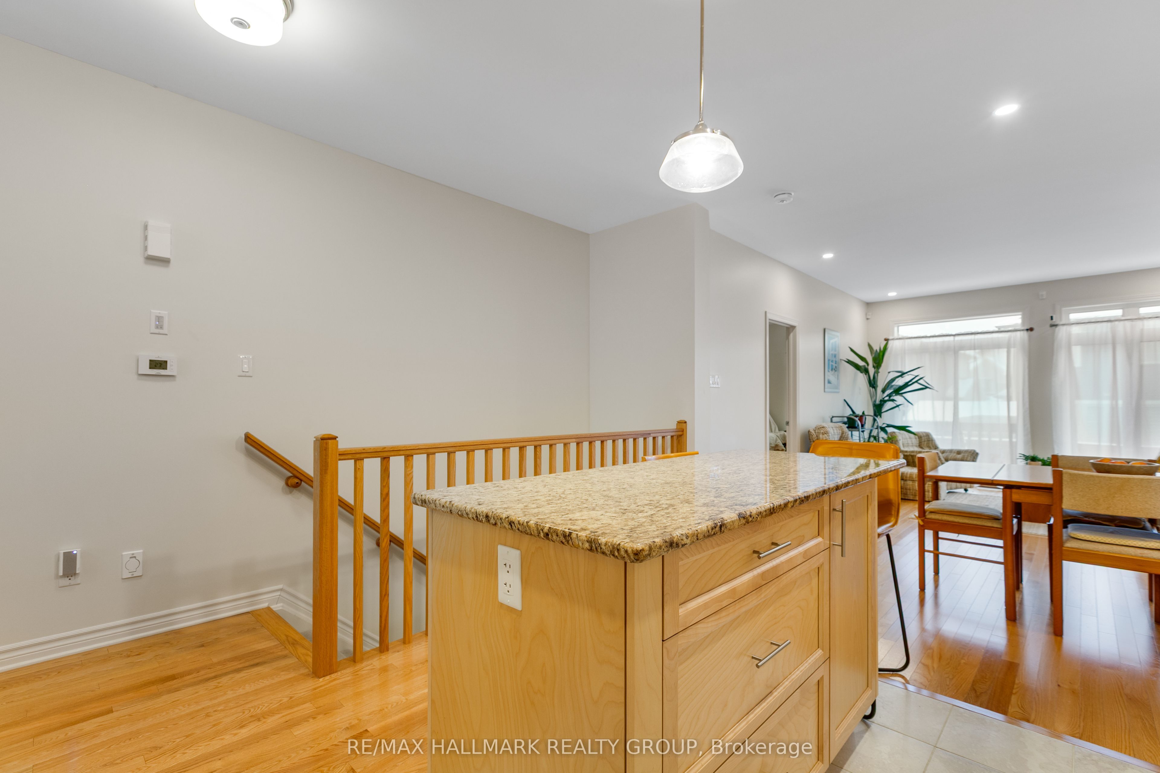 Listing 84732 Image