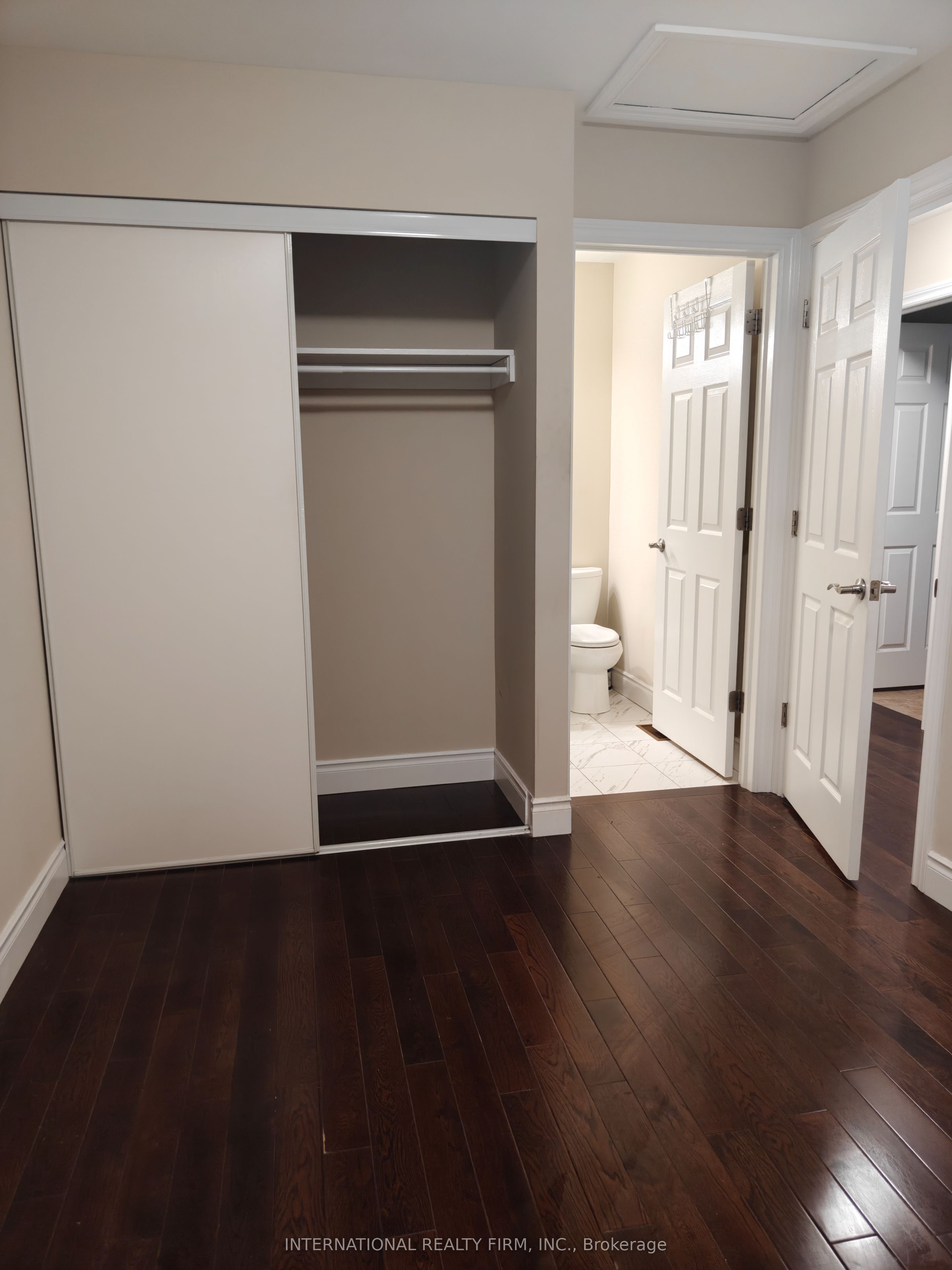 Listing 84243 Image