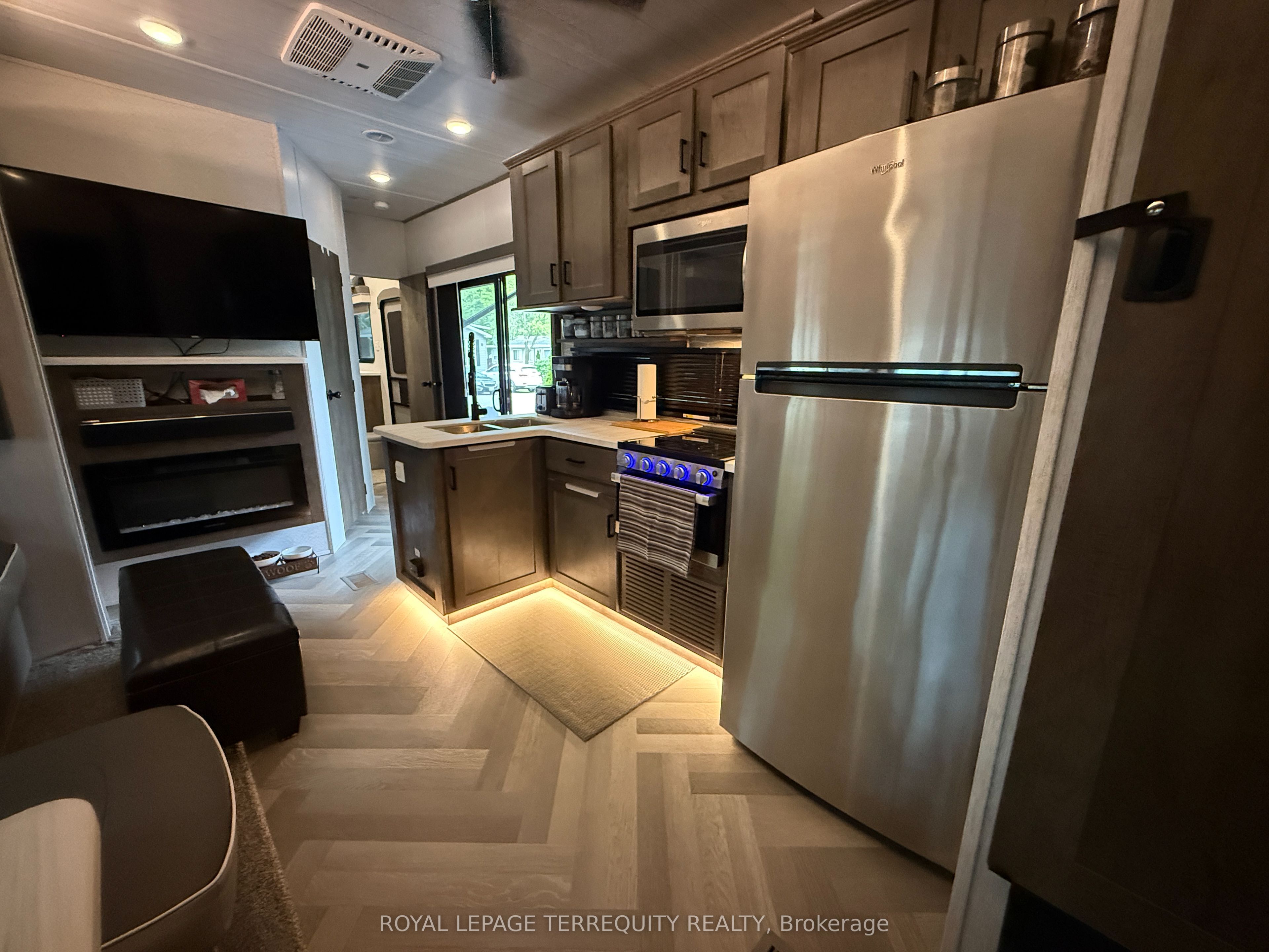 Listing 147203 Image