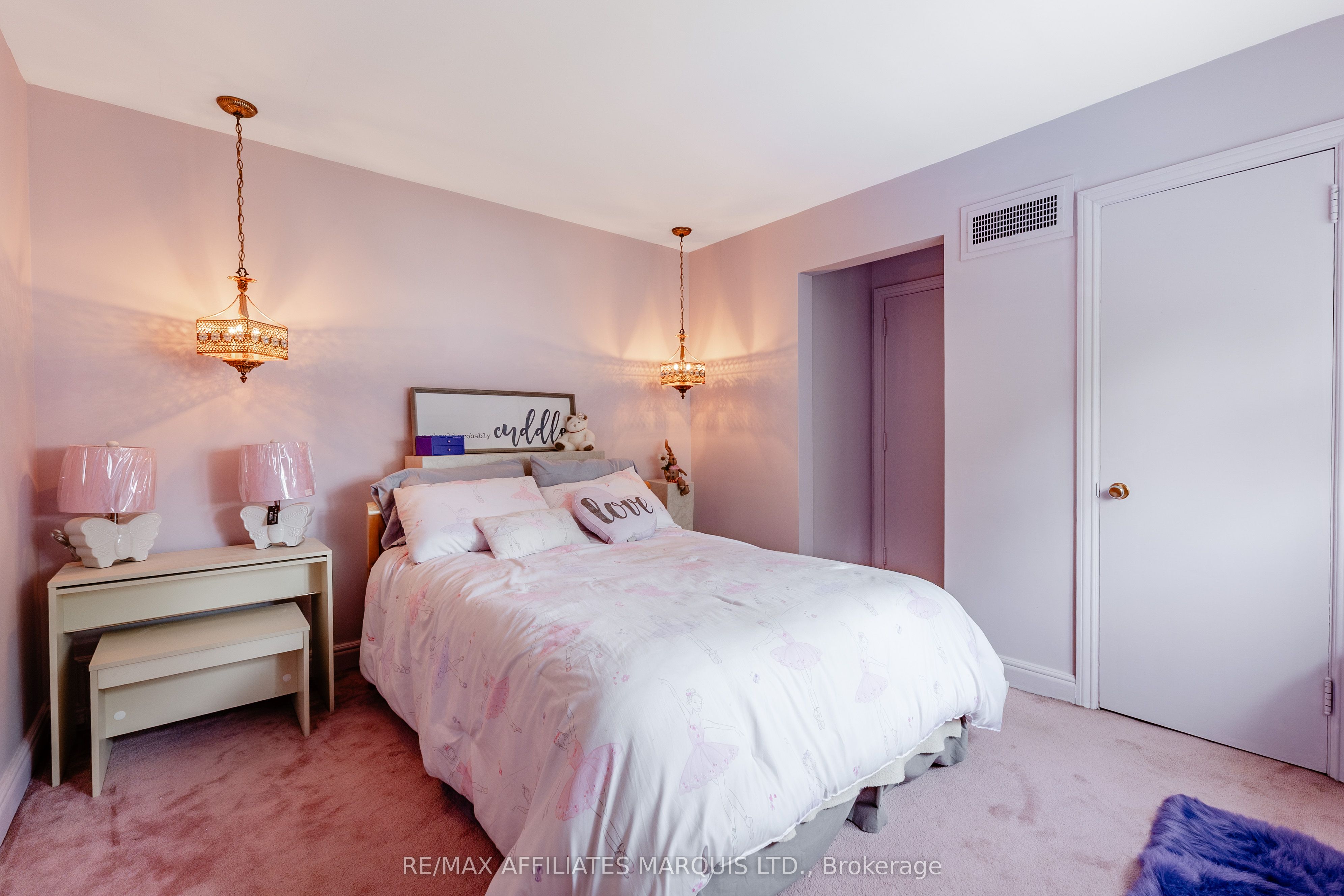 Listing 104118 Image