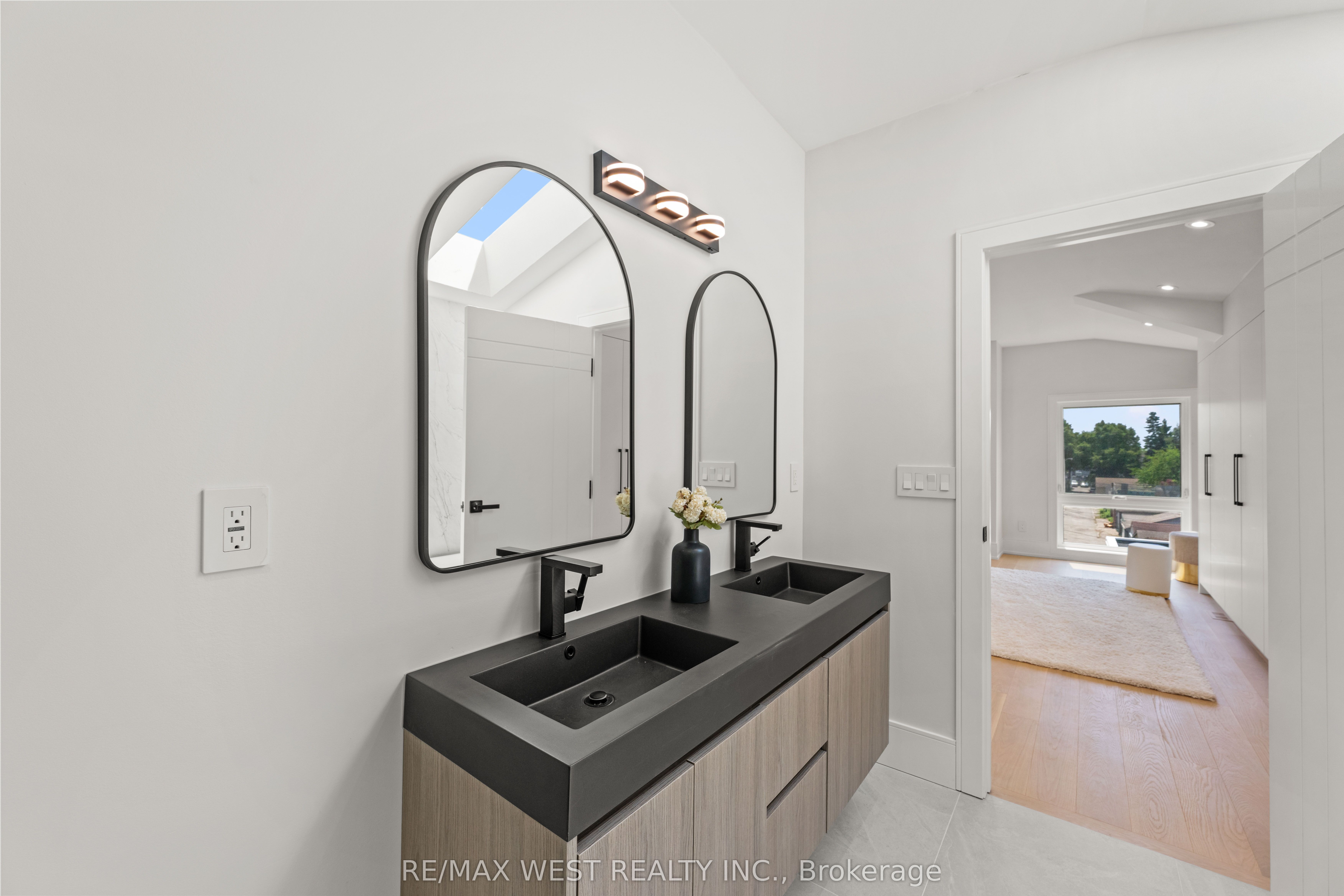 Listing 89899 Image