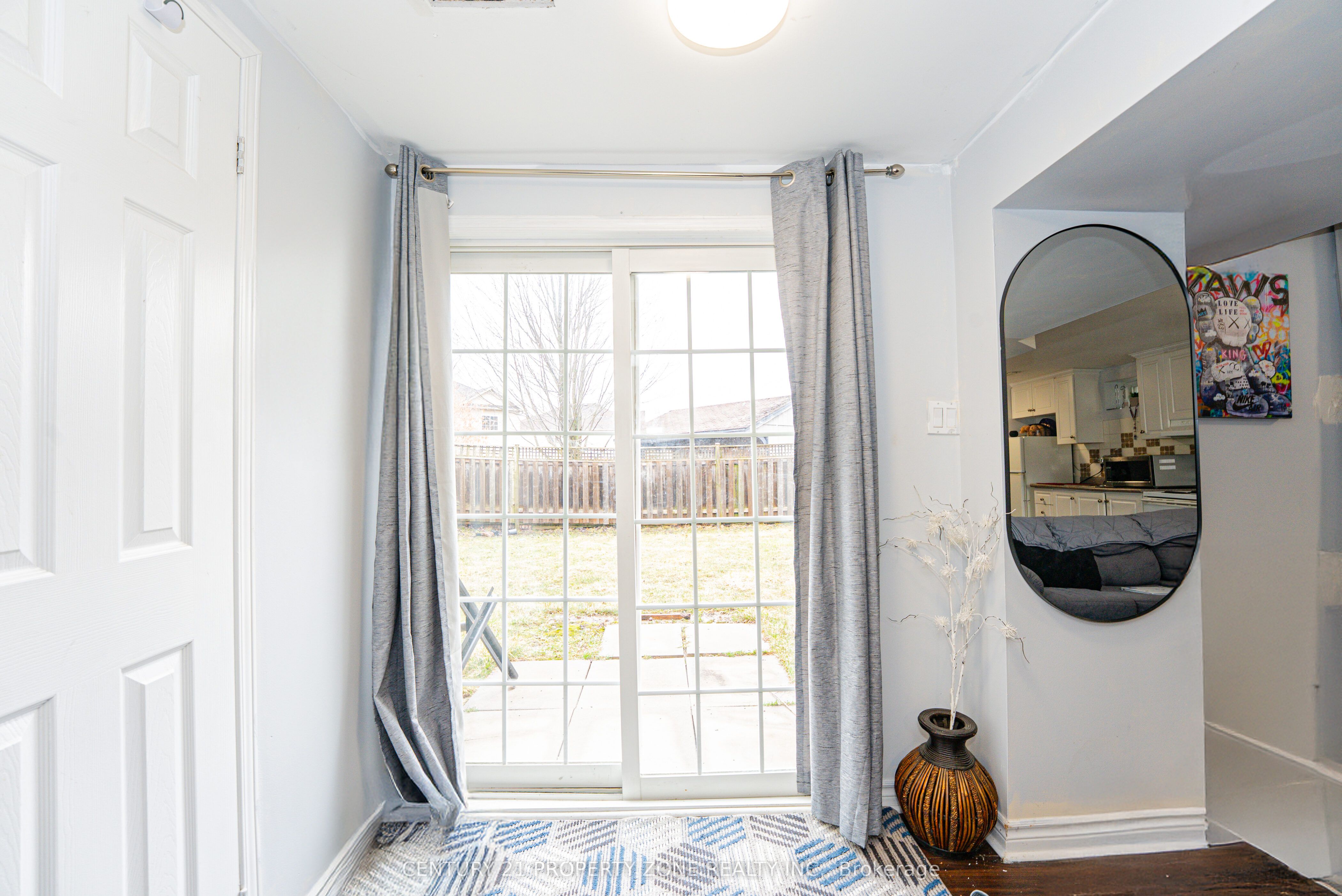 Listing 92305 Image
