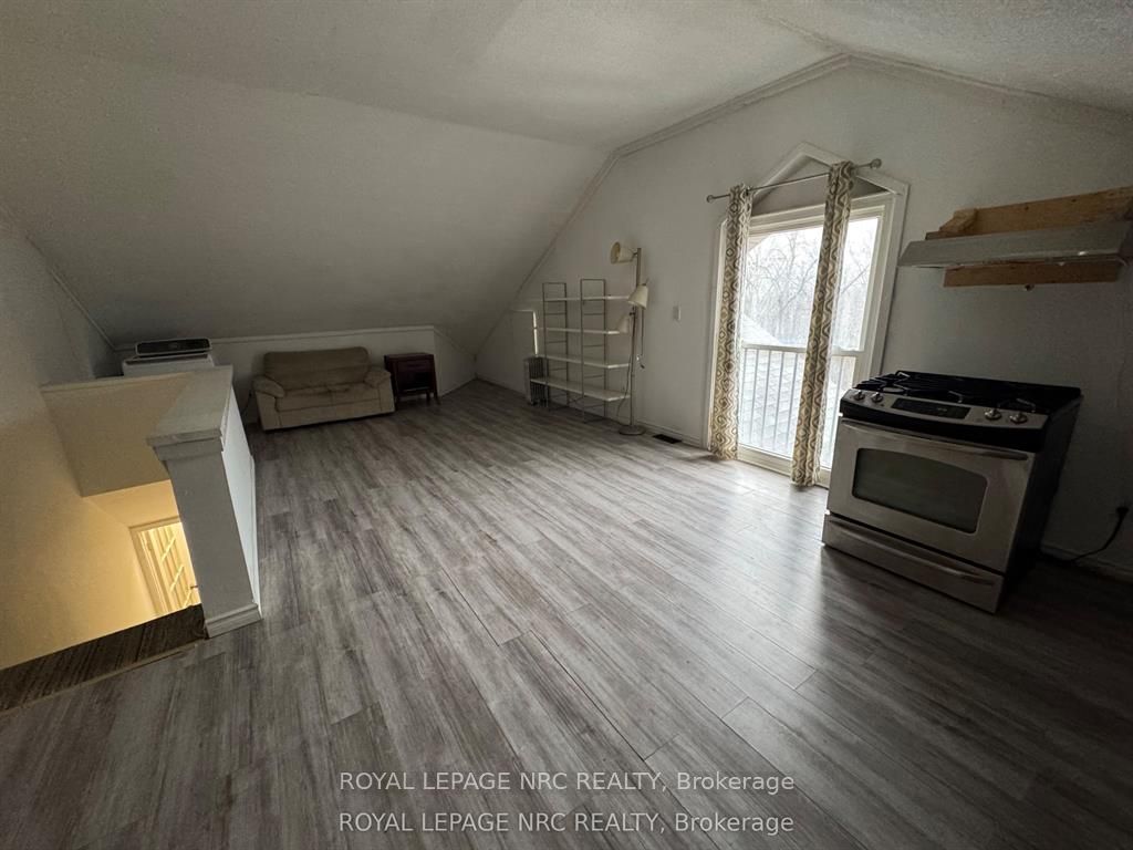 Listing 90311 Image