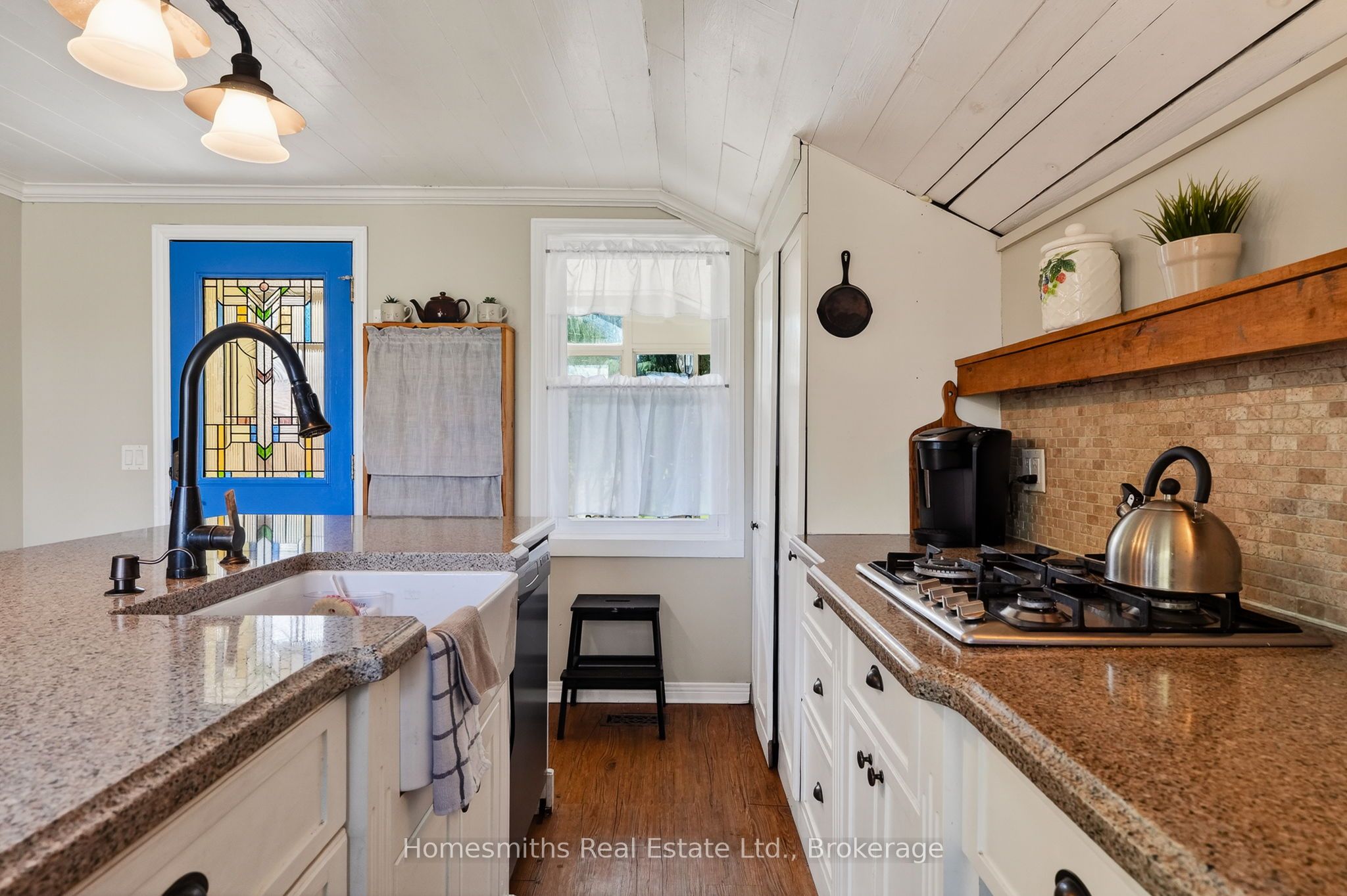 Listing 95200 Image