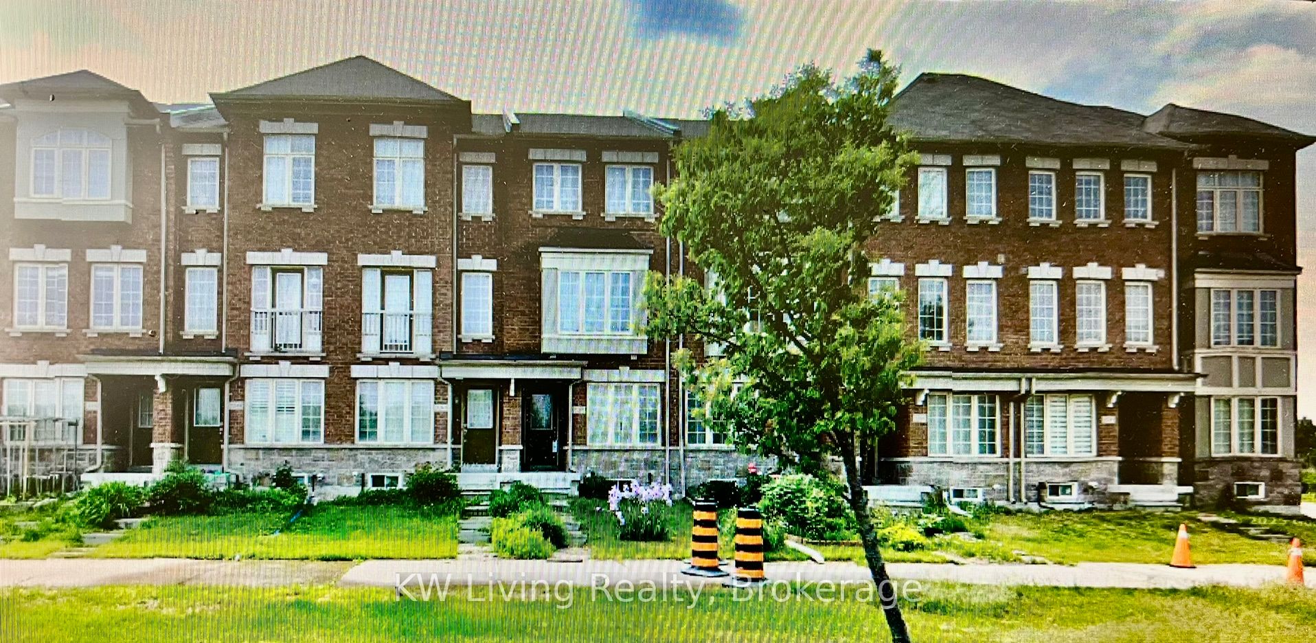 Listing 94011 Image