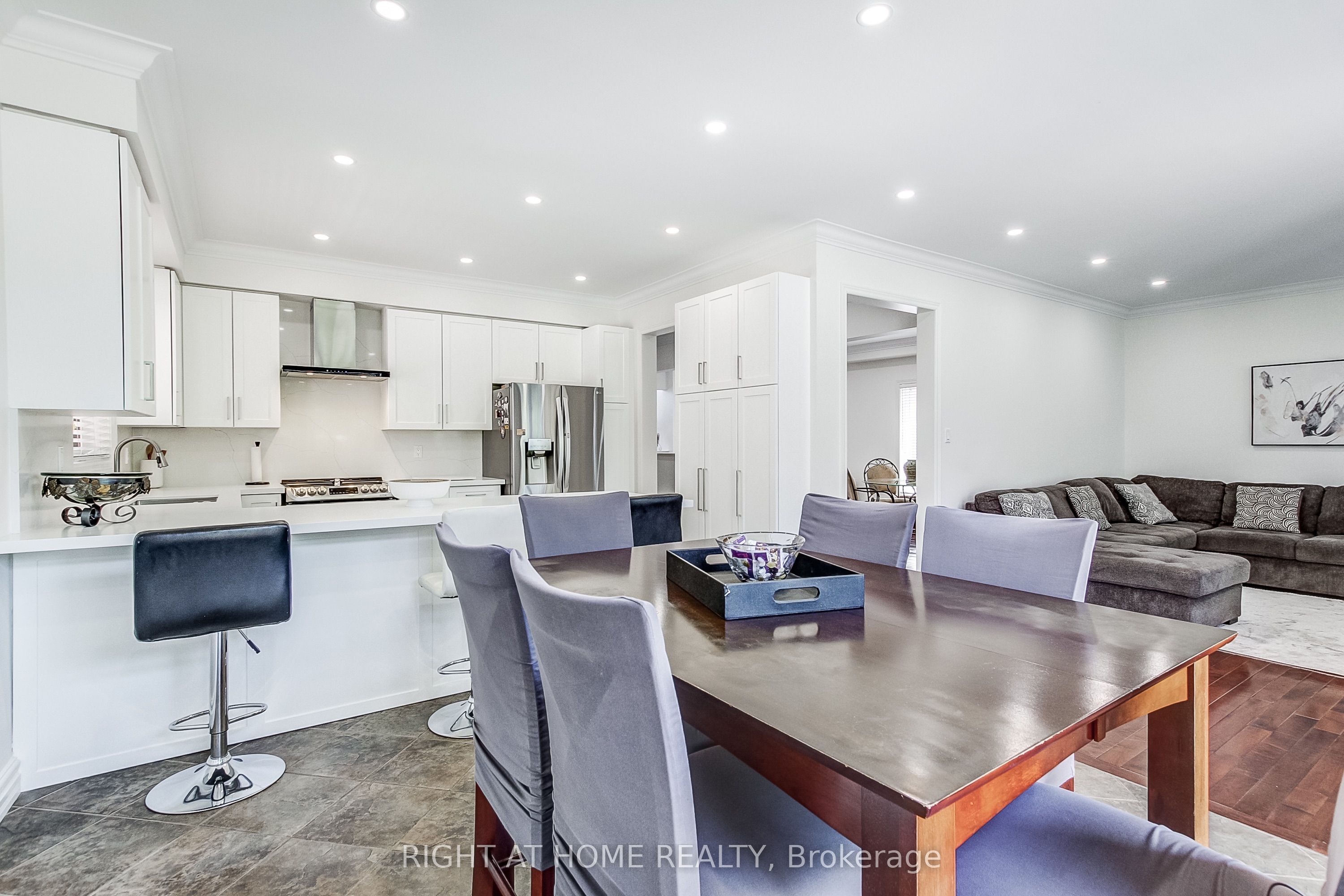 Listing 101883 Image