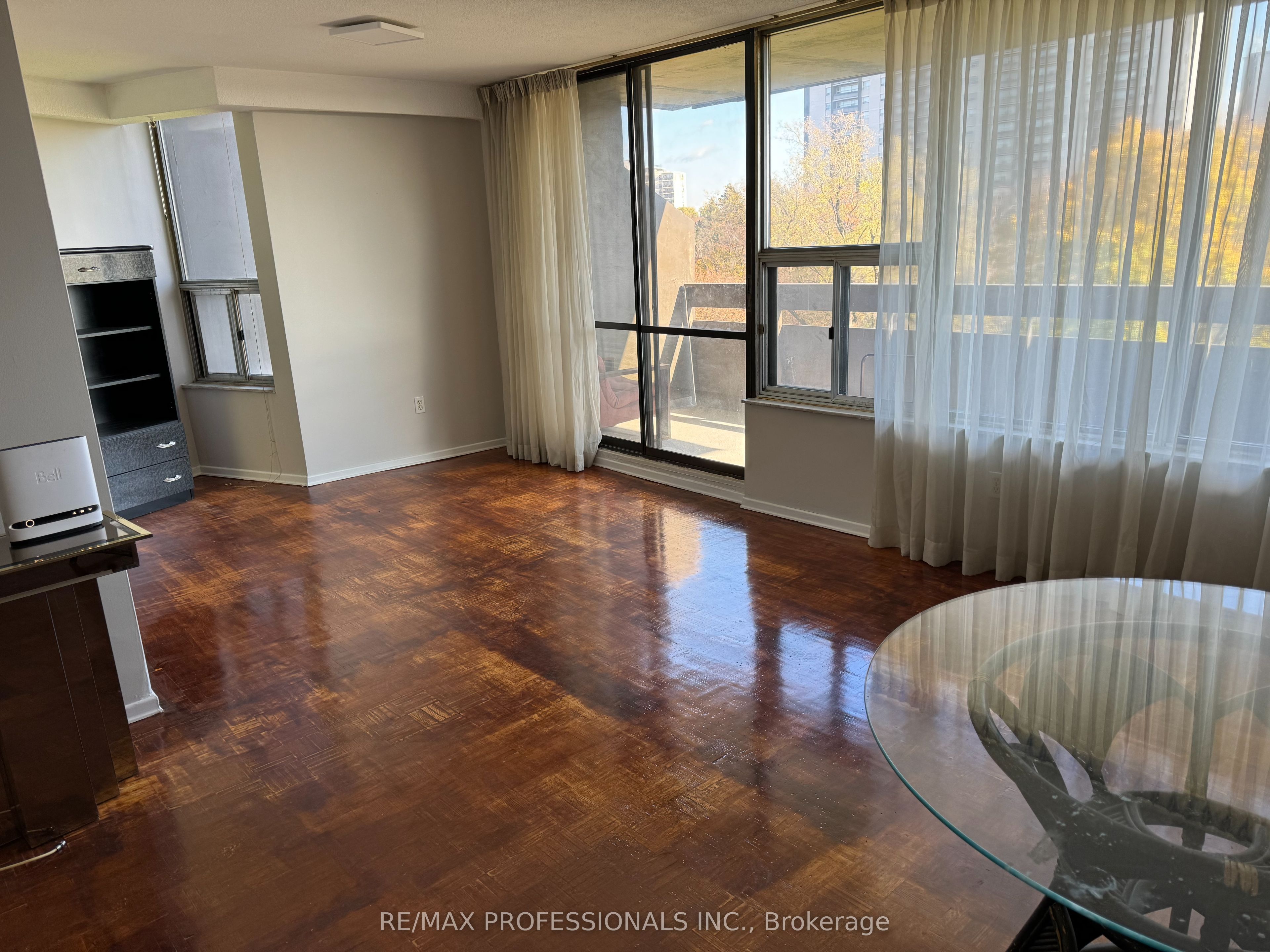 Listing 98122 Image