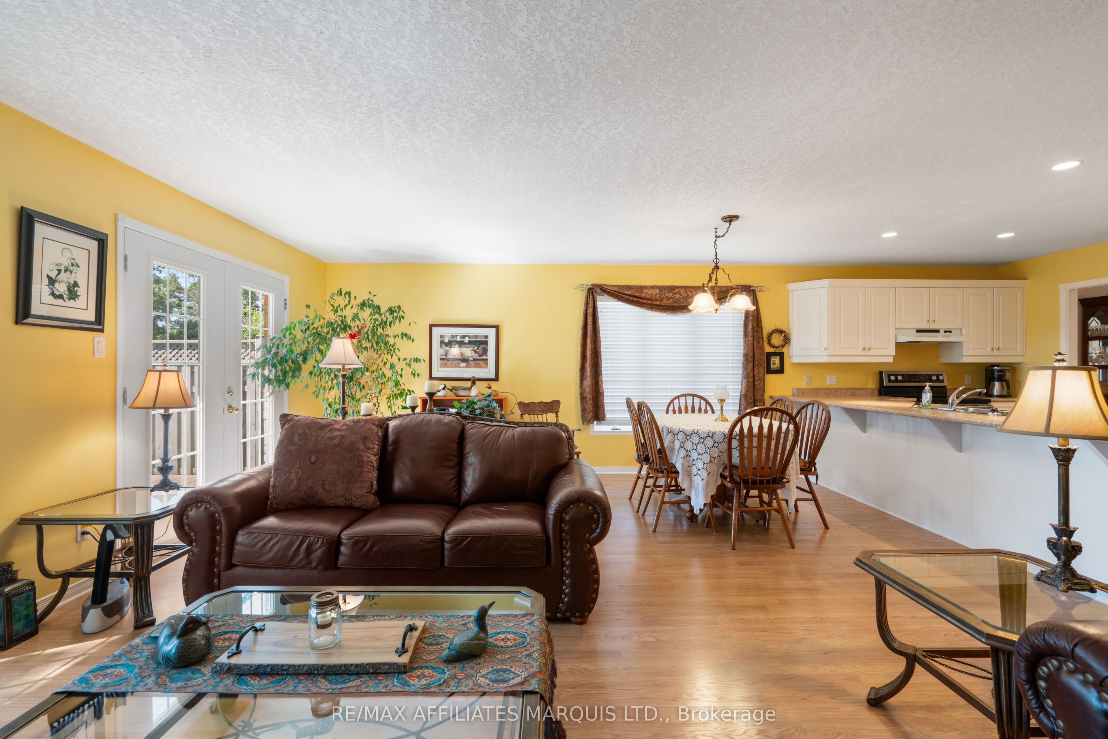 Listing 99135 Image