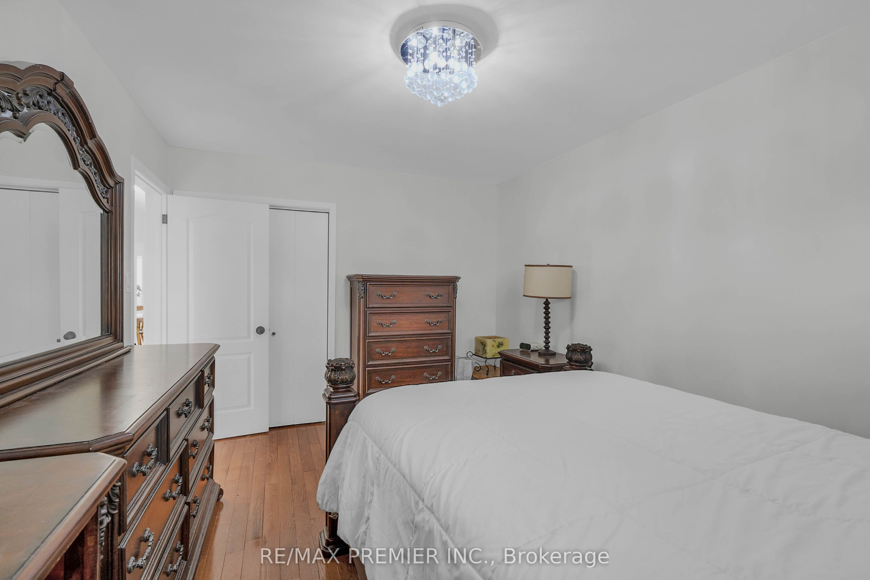 Listing 102719 Image
