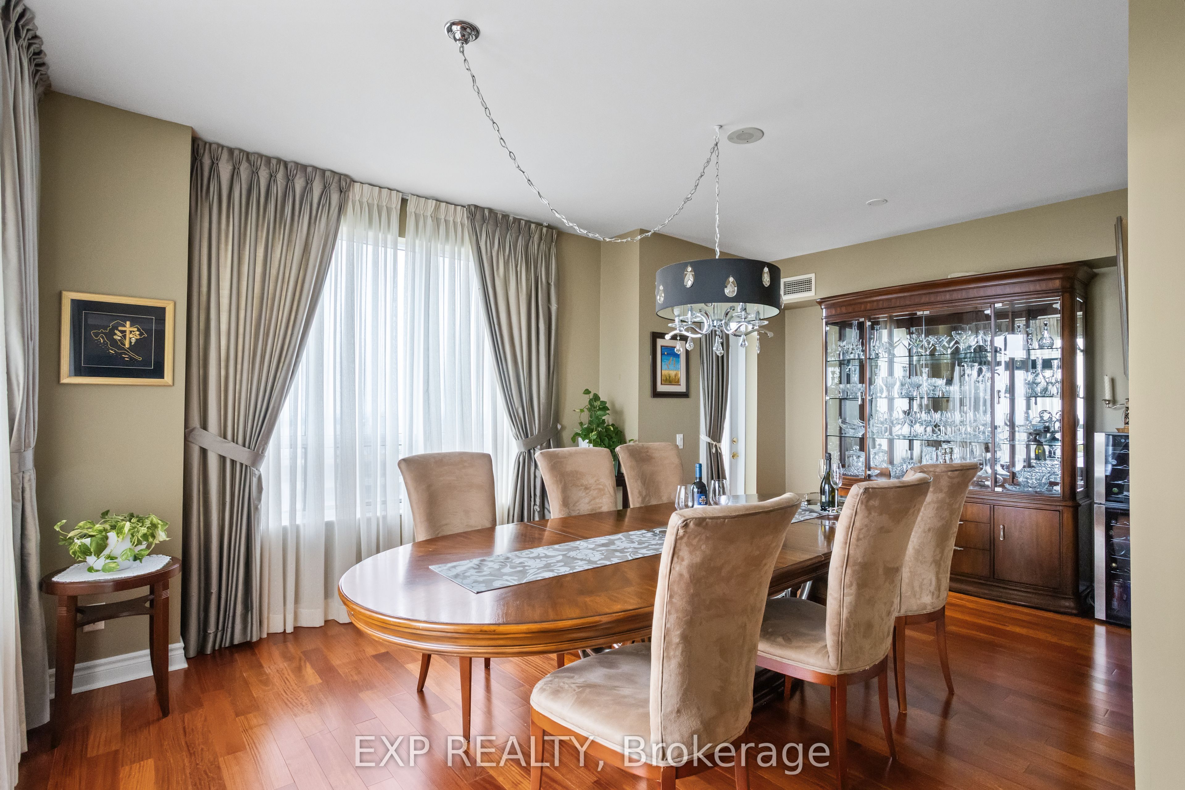 Listing 104782 Image