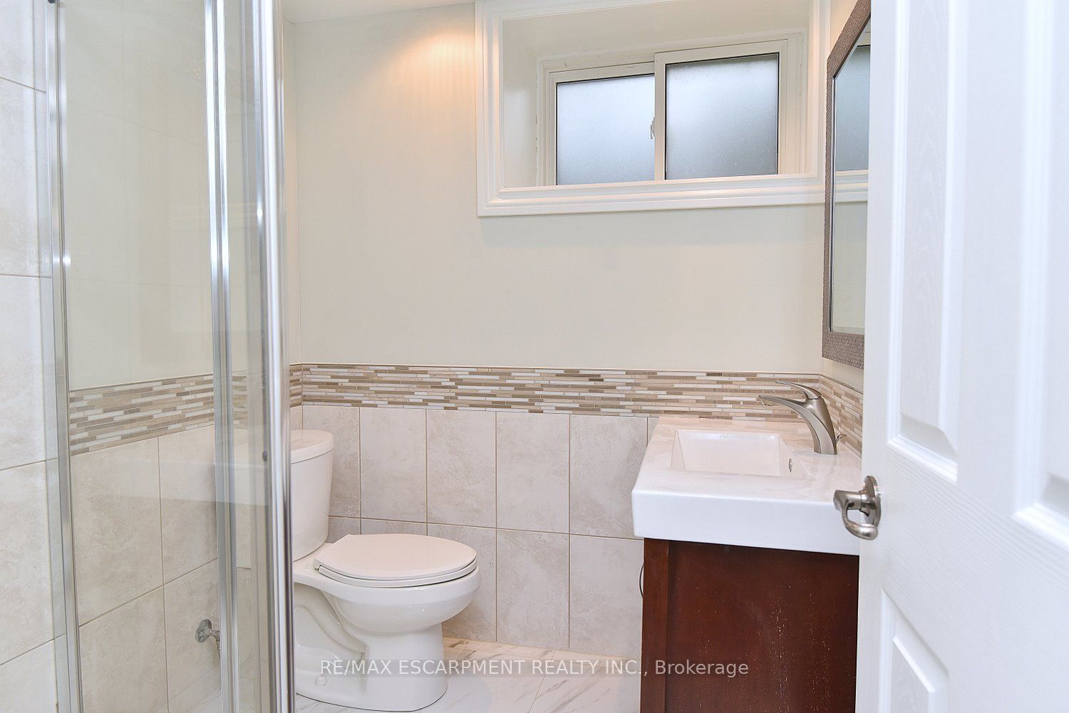Listing 104879 Image