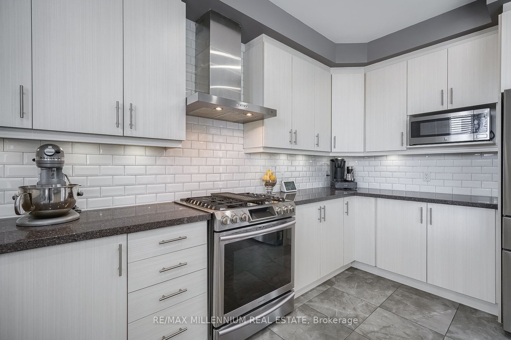 Listing 105962 Image