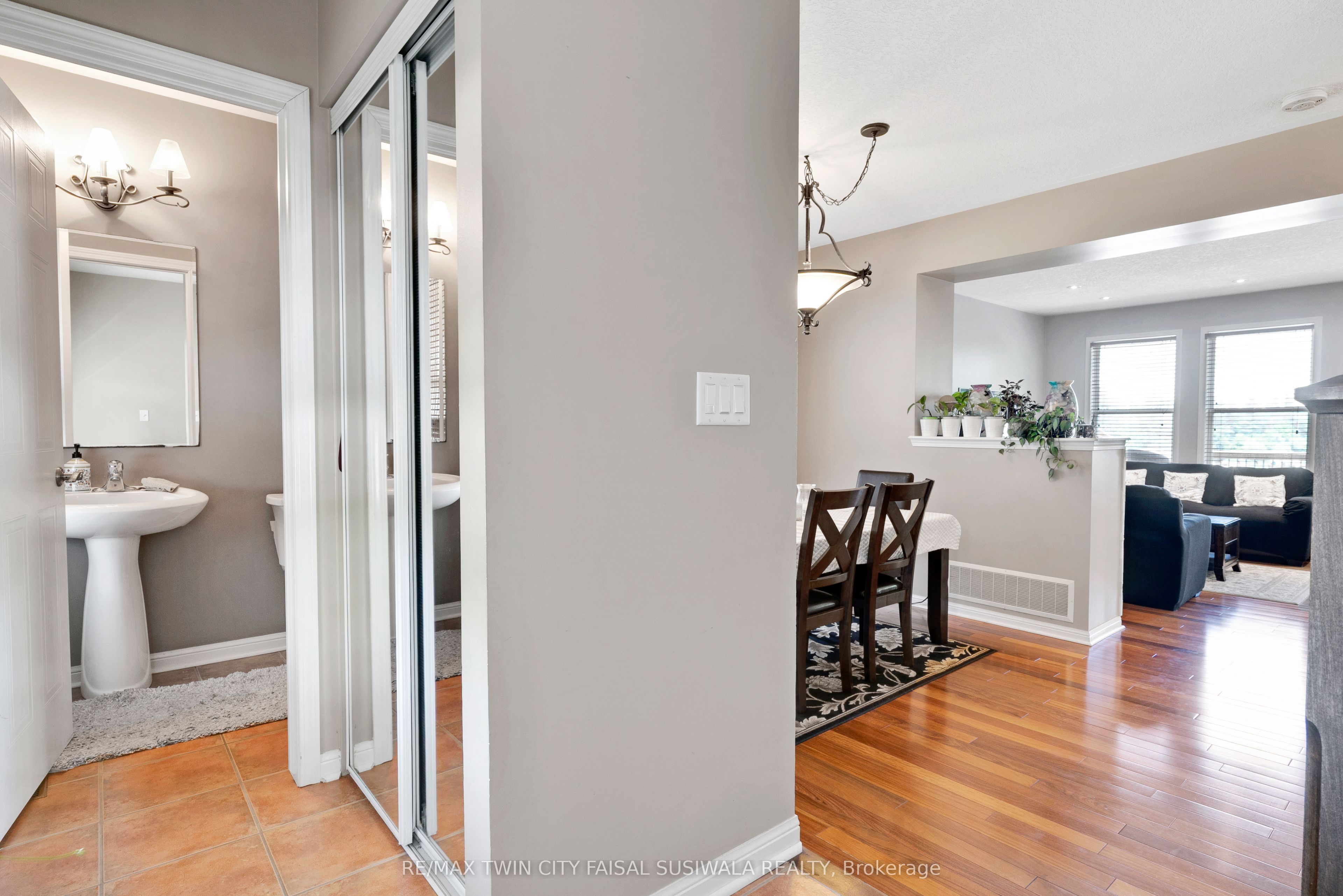 Listing 105992 Image