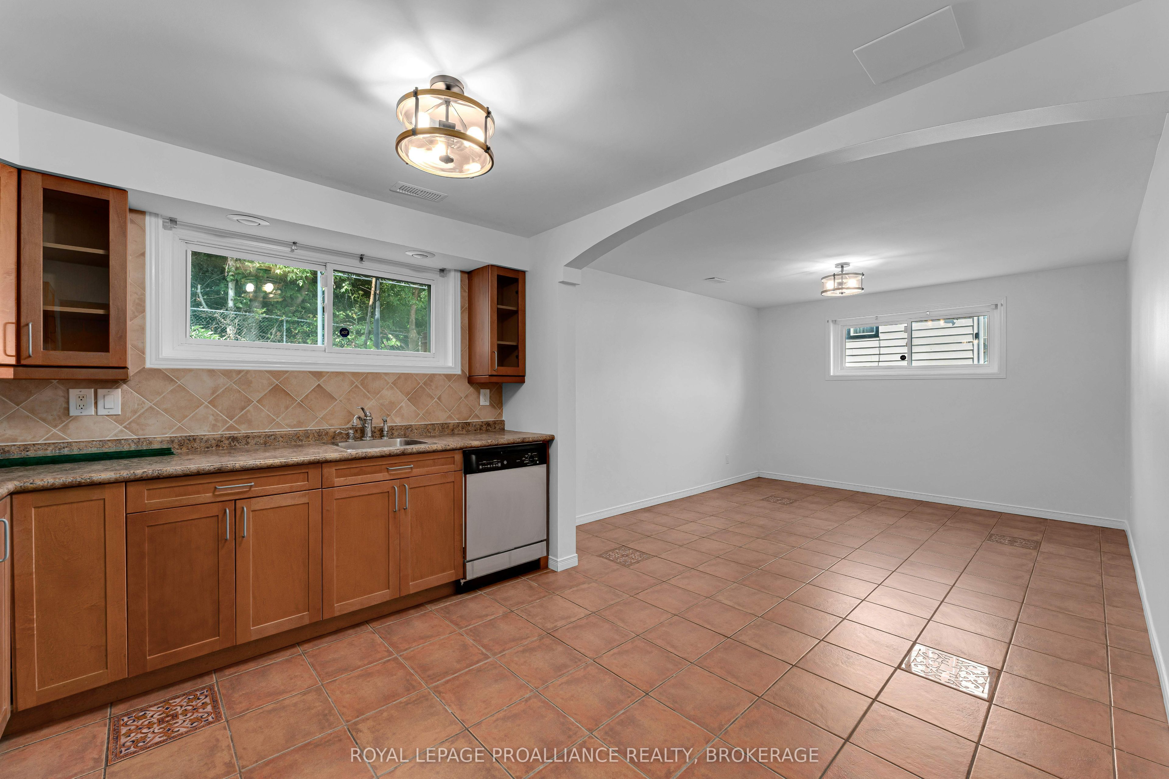 Listing 111244 Image