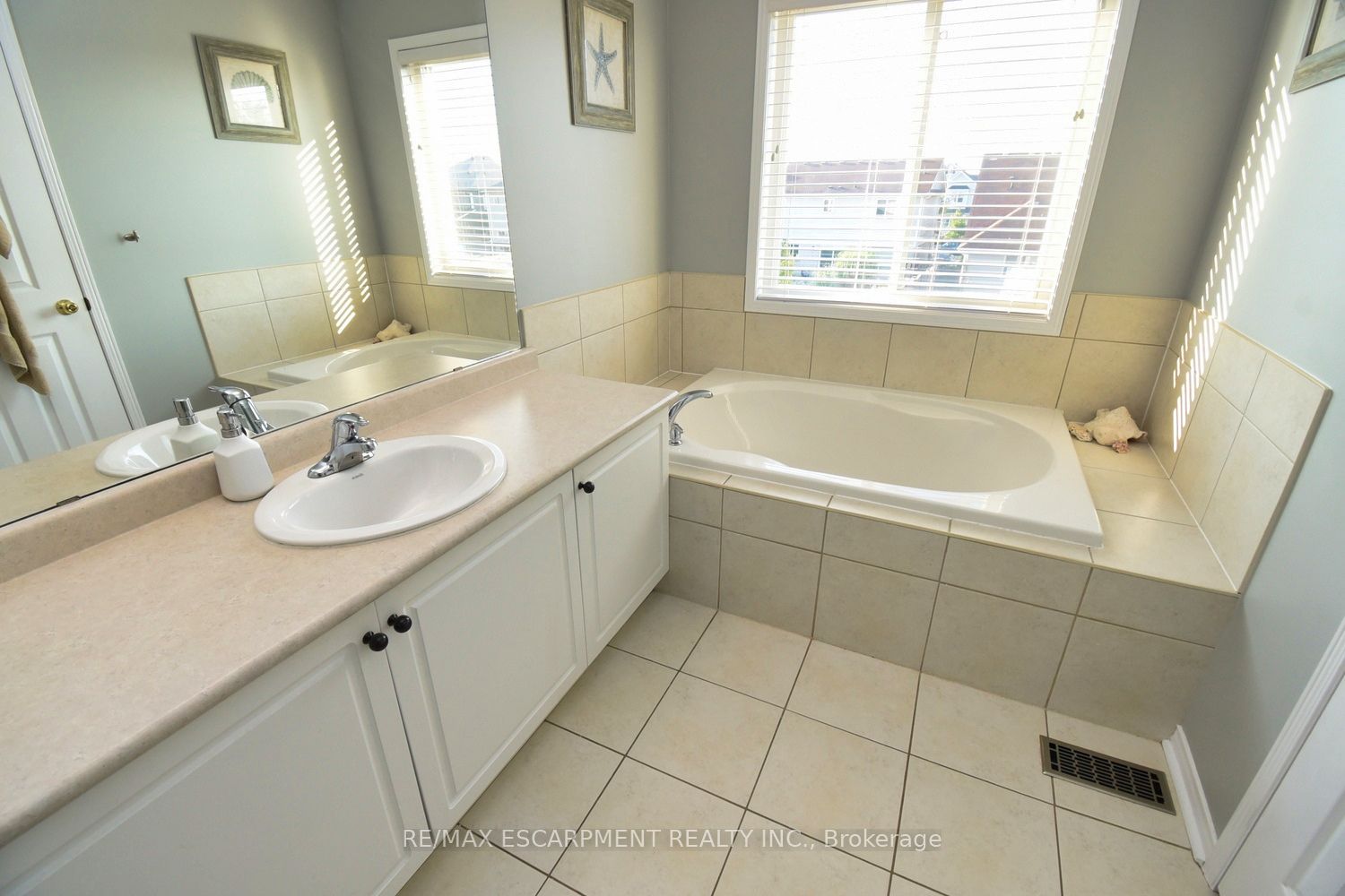 Listing 110324 Image