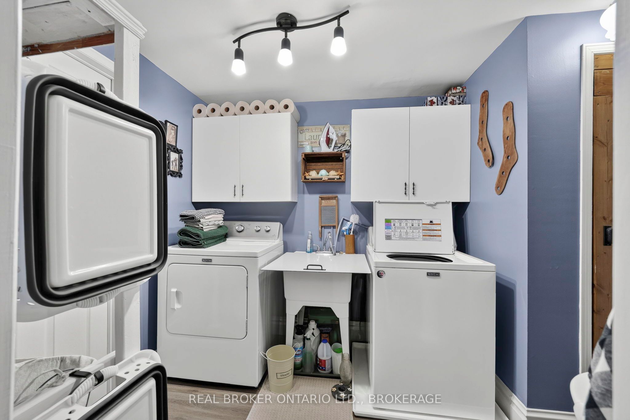 Listing 126013 Image