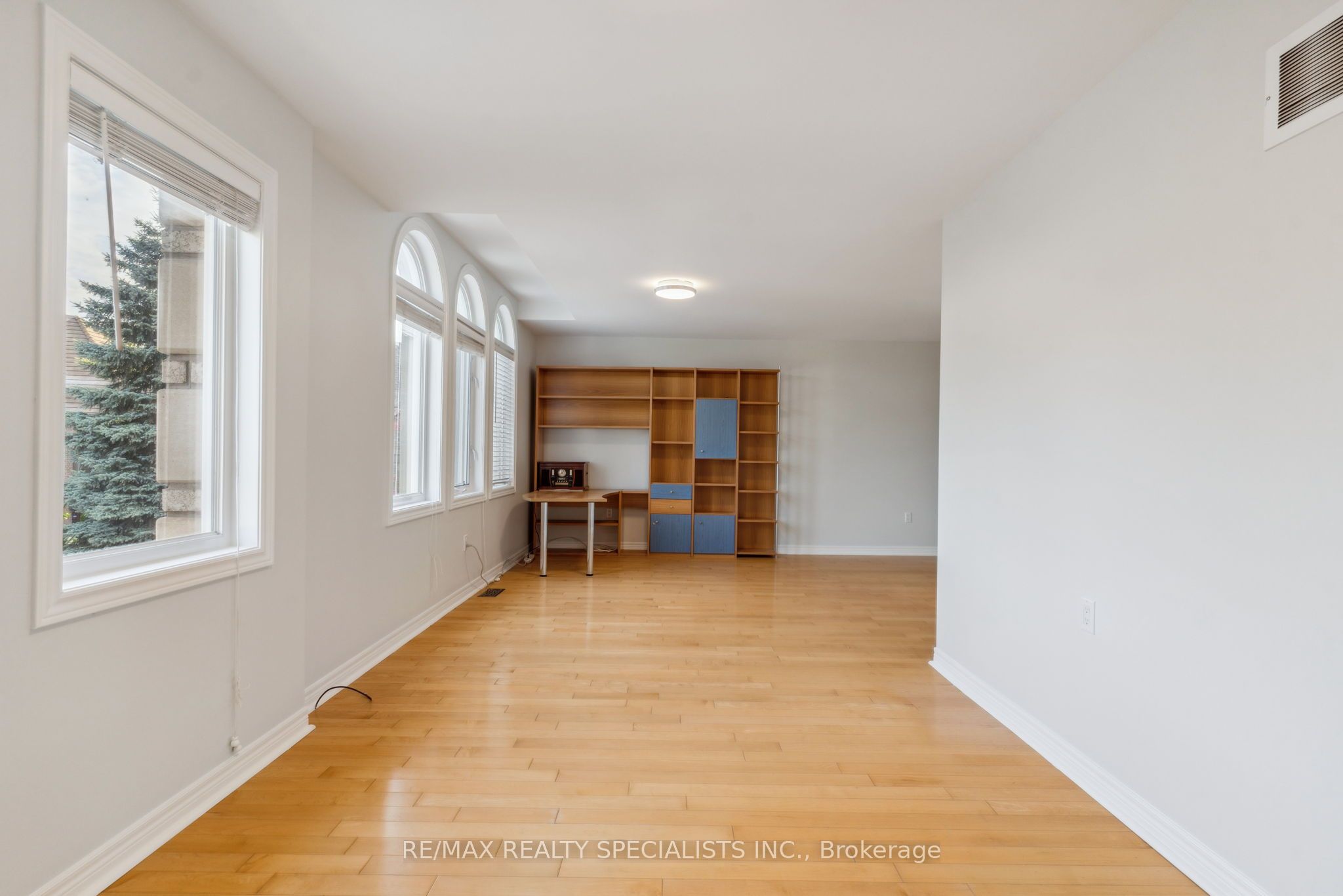 Listing 114409 Image