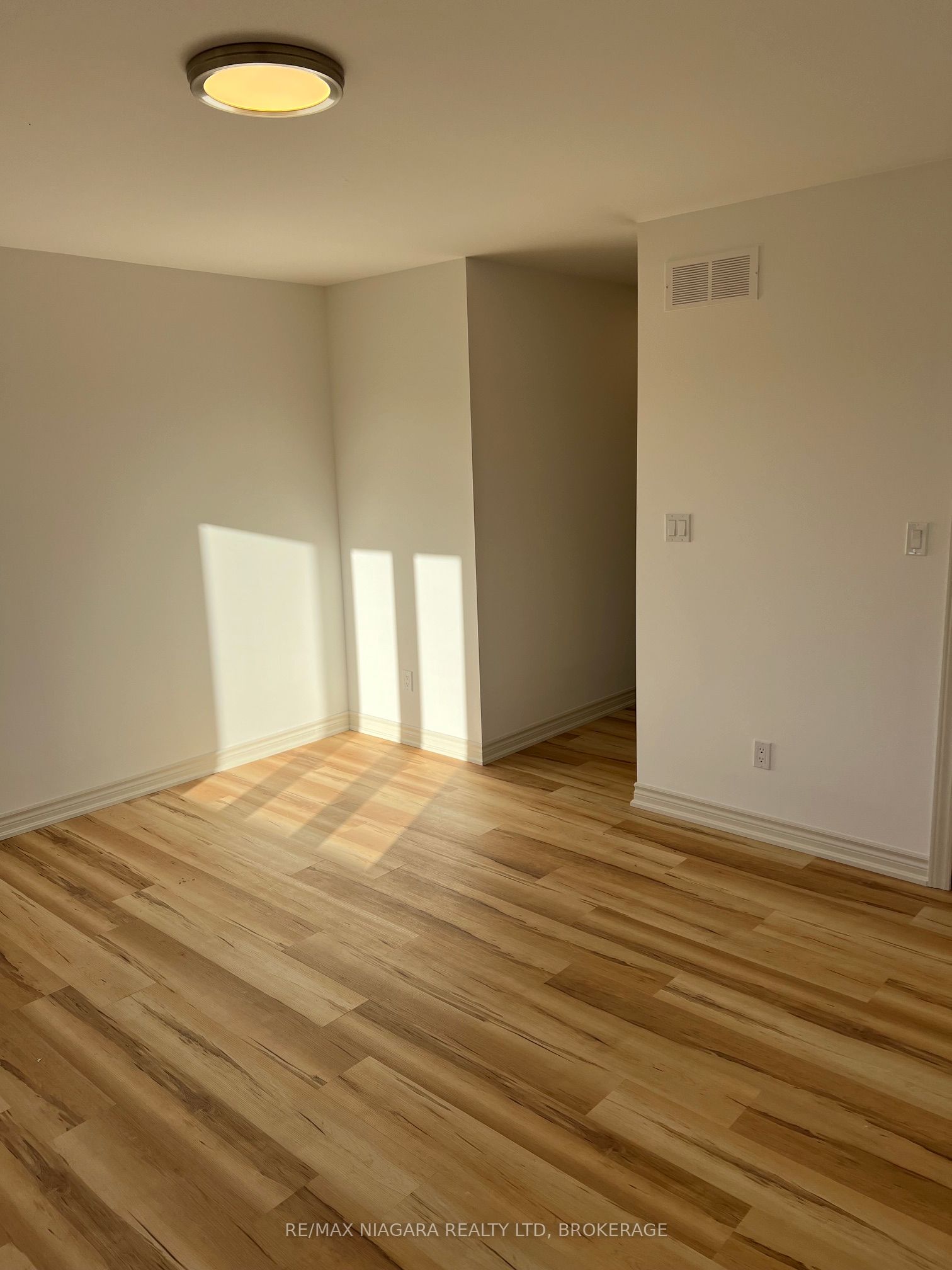 Listing 194043 Image