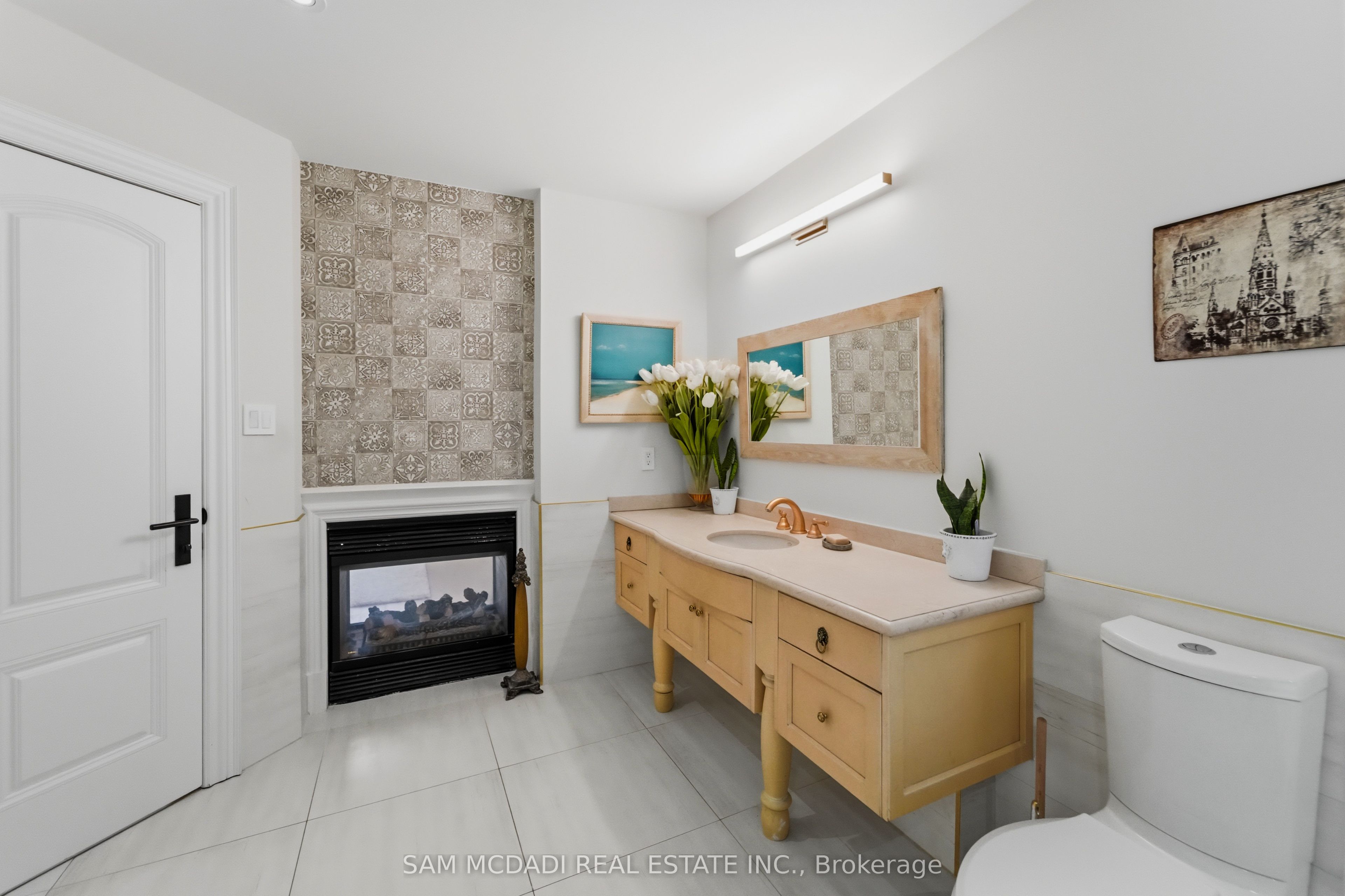 Listing 117103 Image