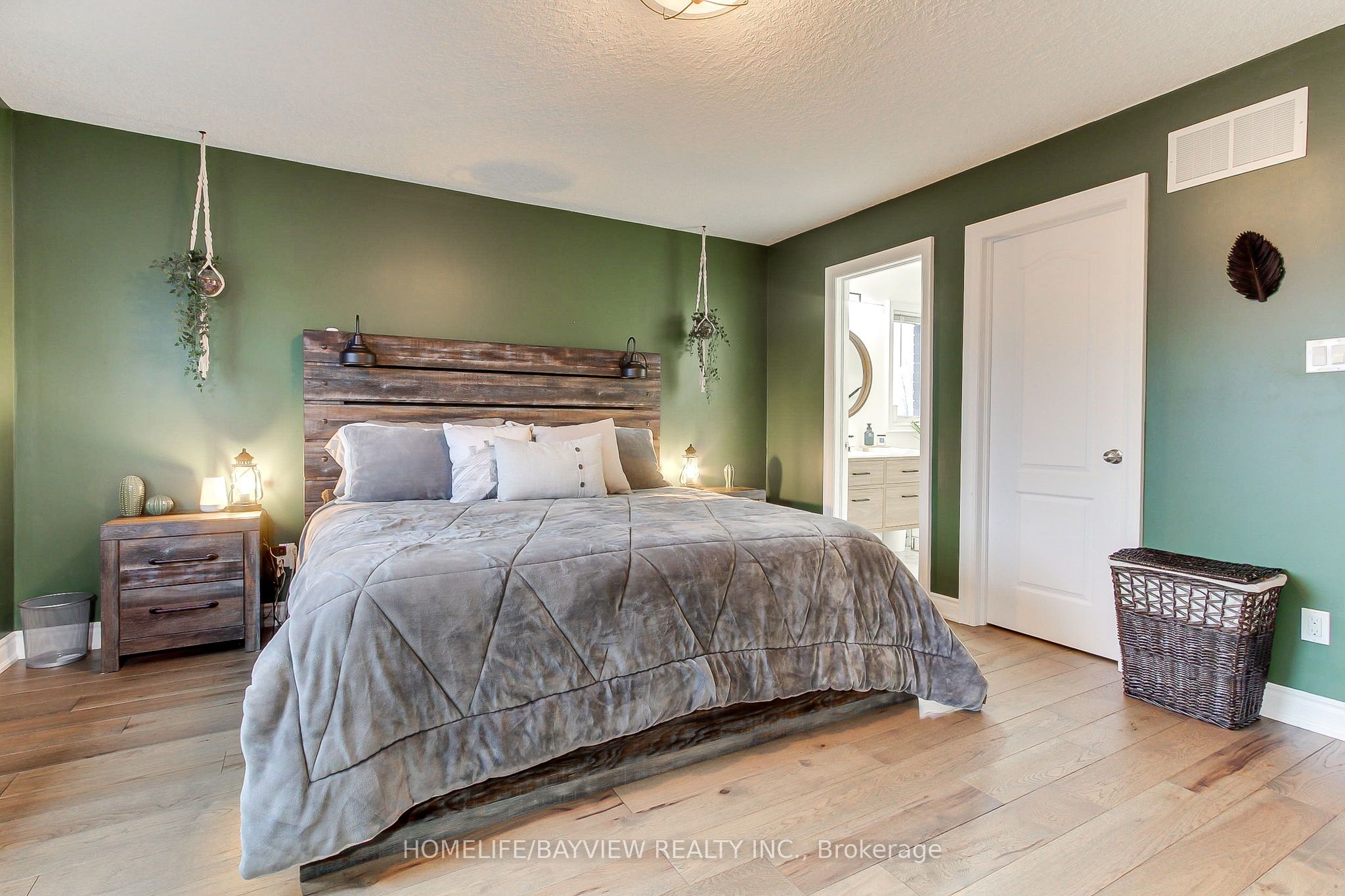 Listing 121750 Image