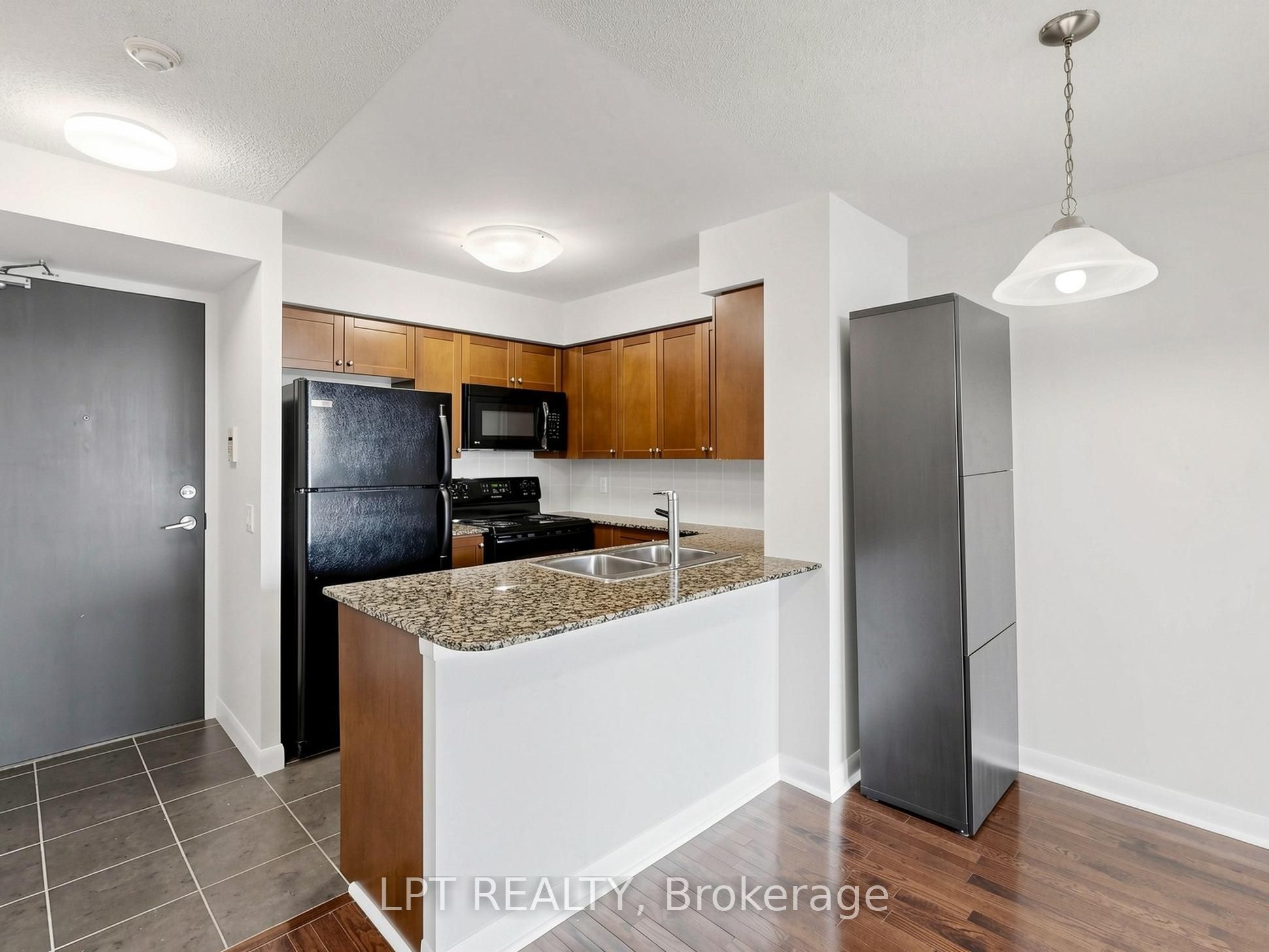 Listing 132808 Image
