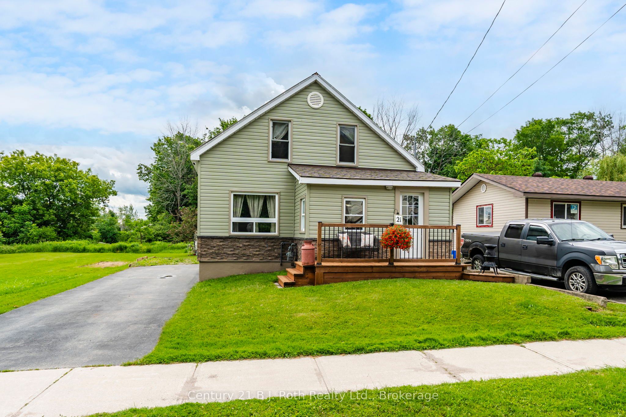 Listing 123947 Image