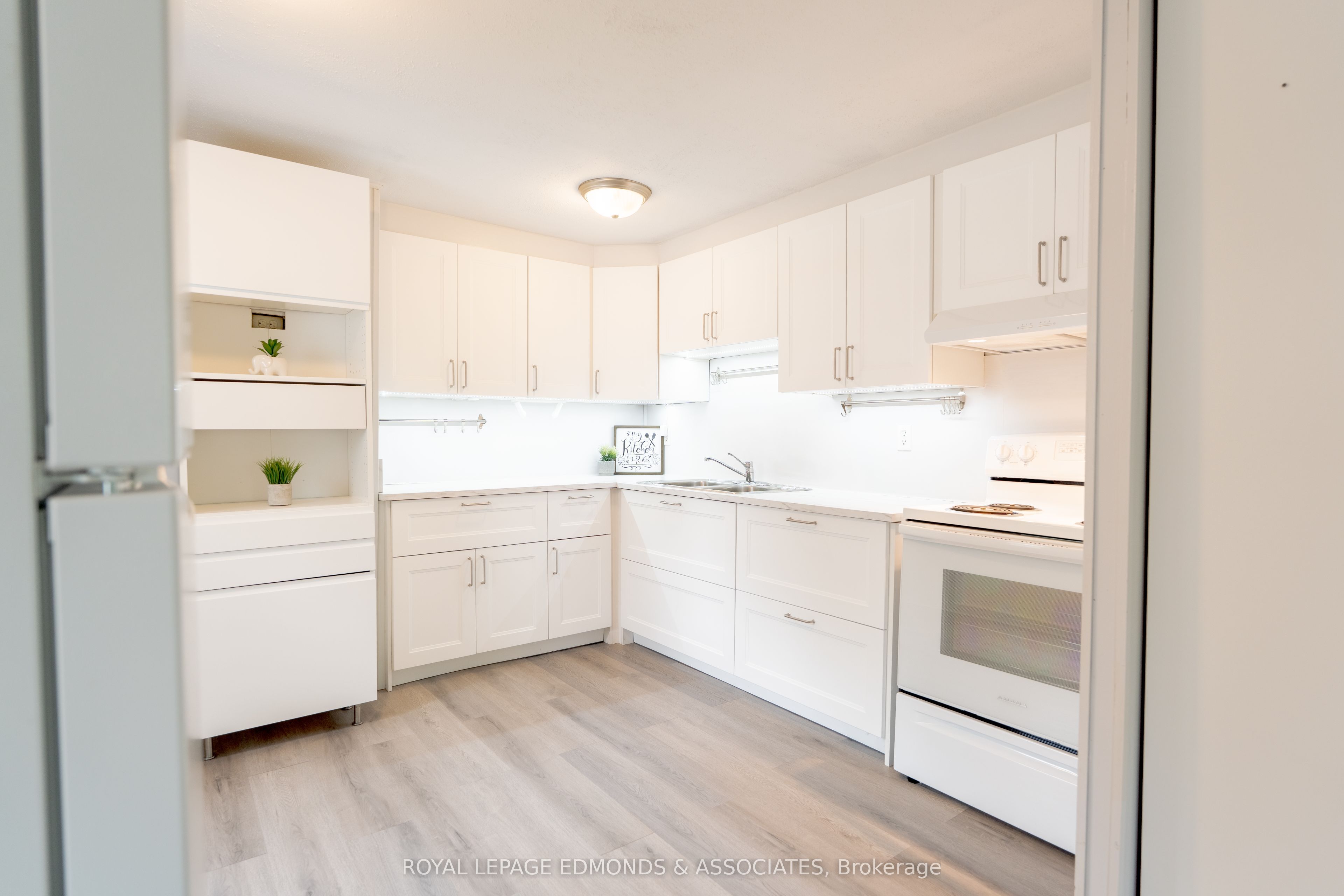 Listing 128713 Image