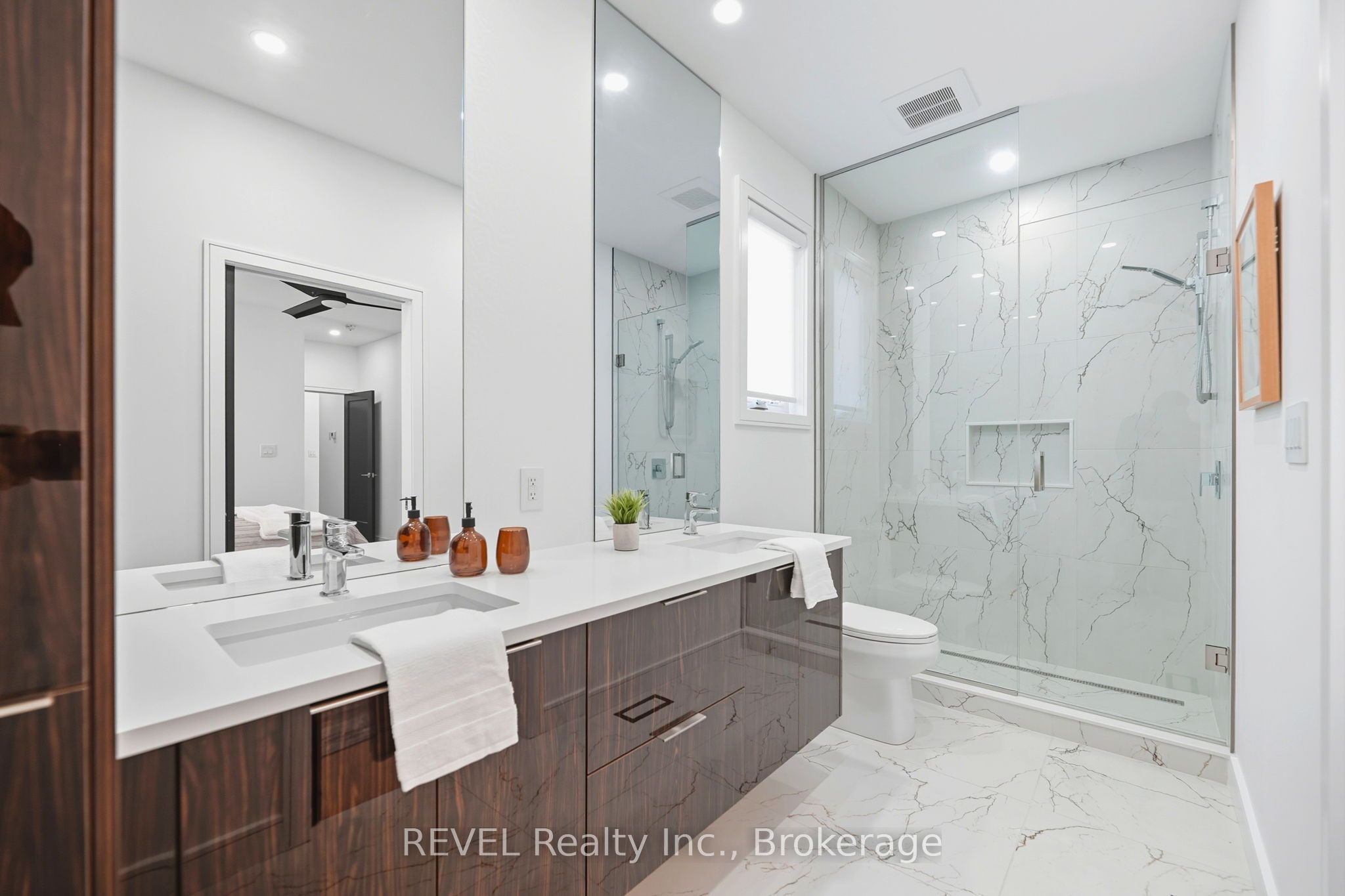 Listing 126853 Image