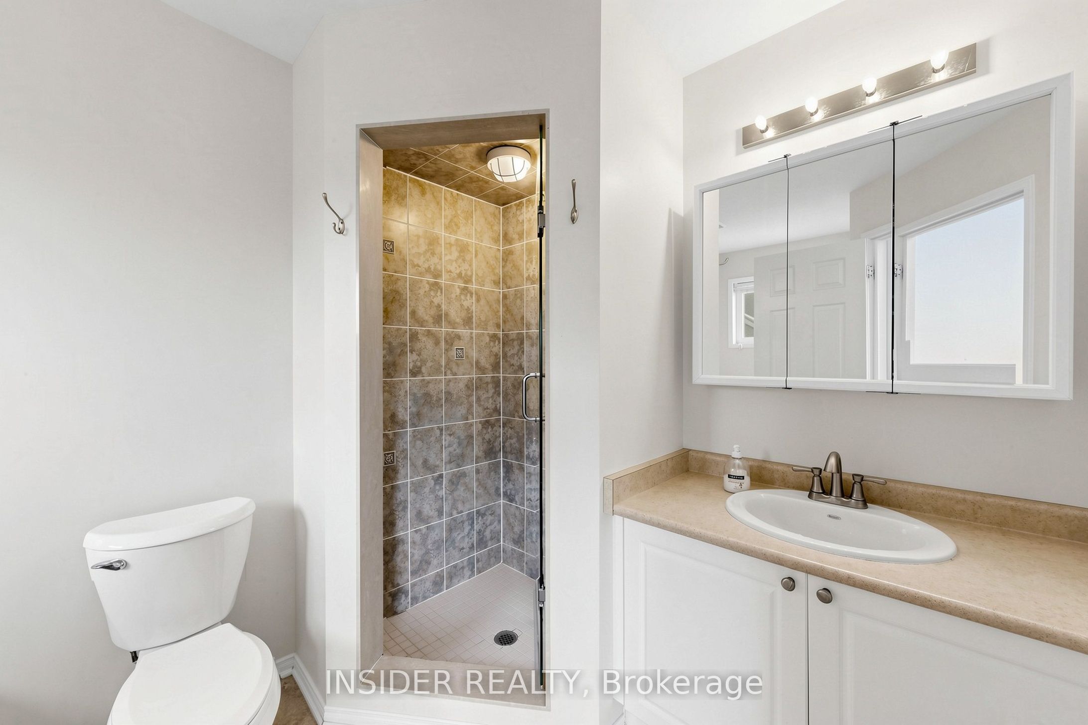 Listing 127809 Image