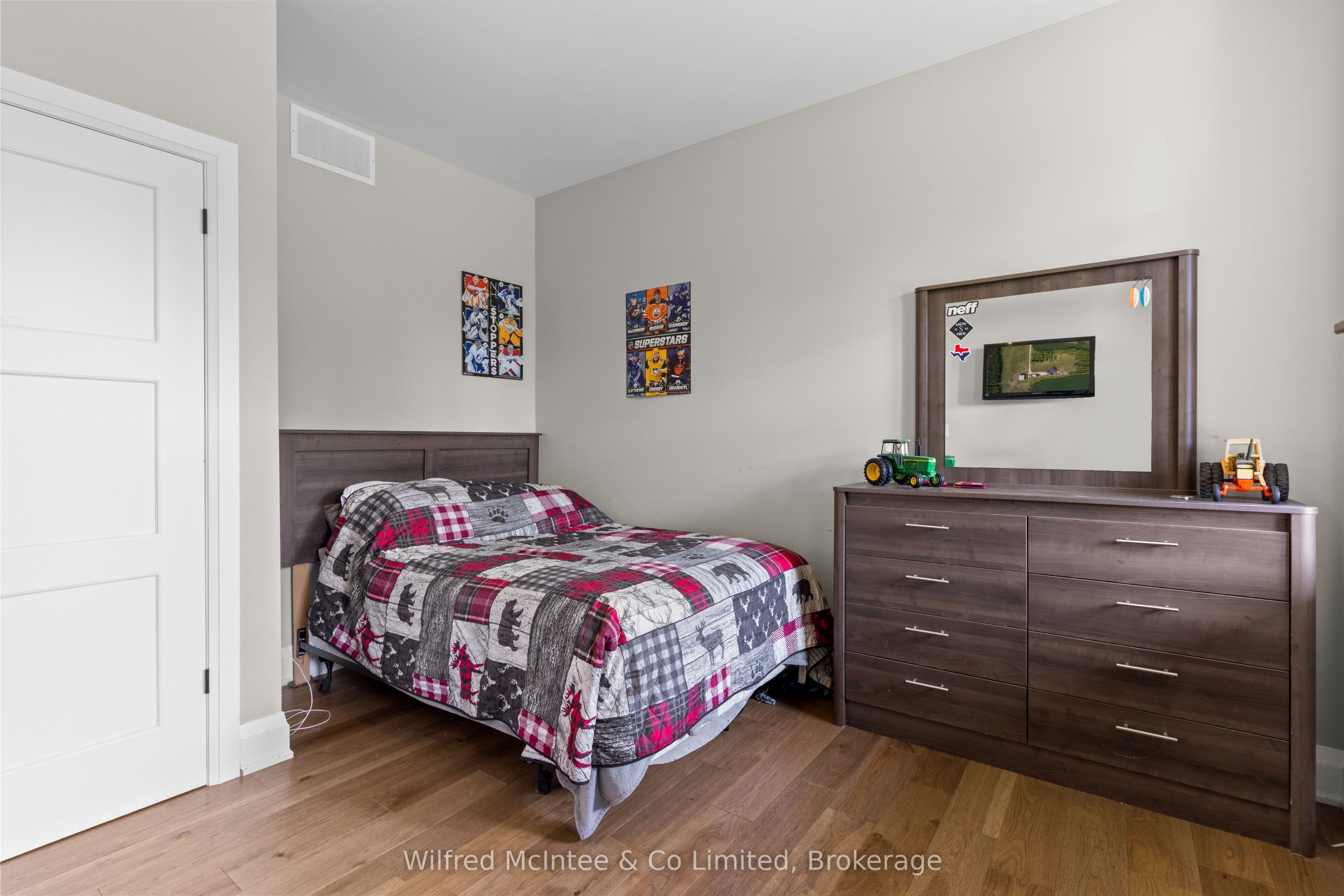 Listing 128064 Image