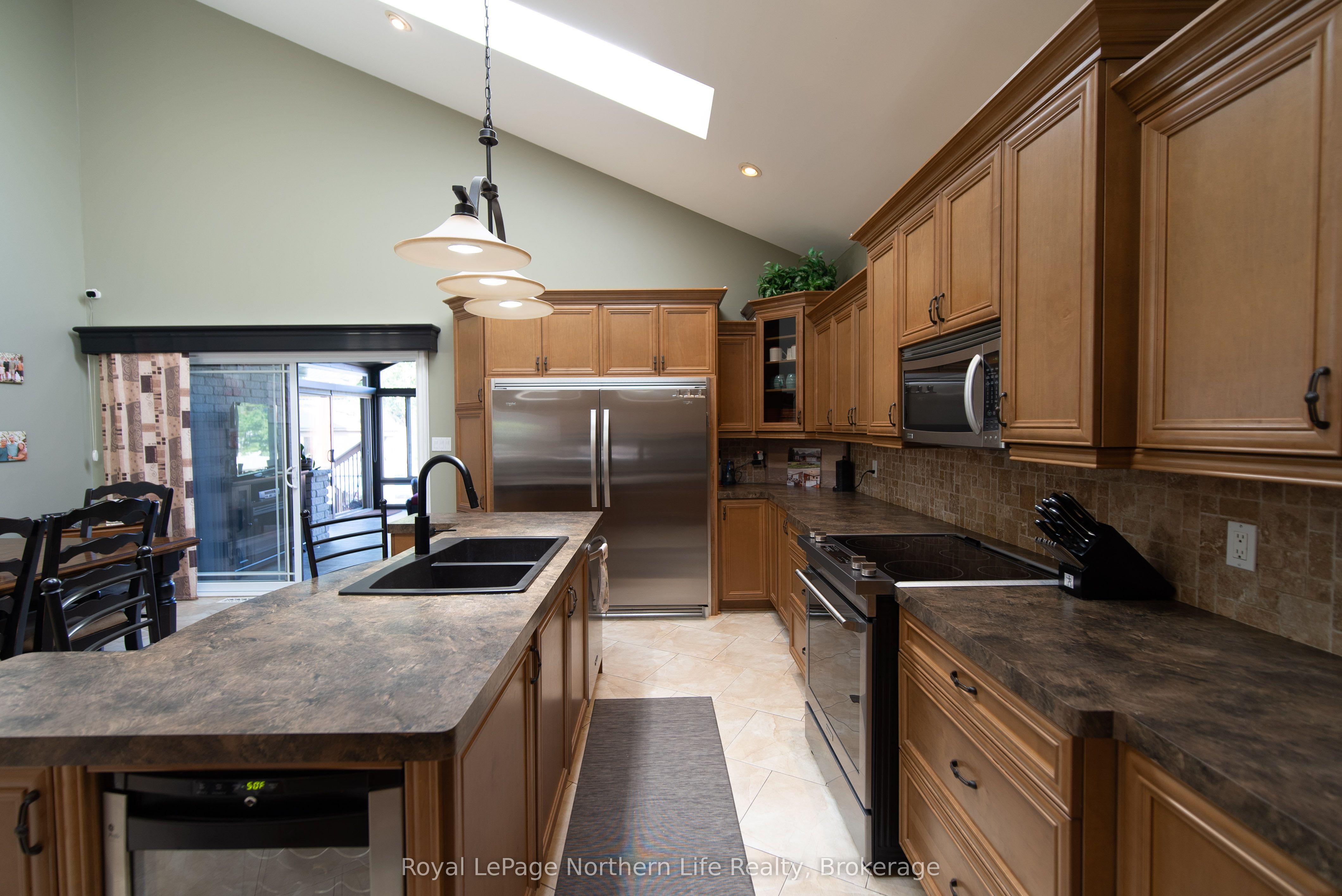 Listing 131076 Image