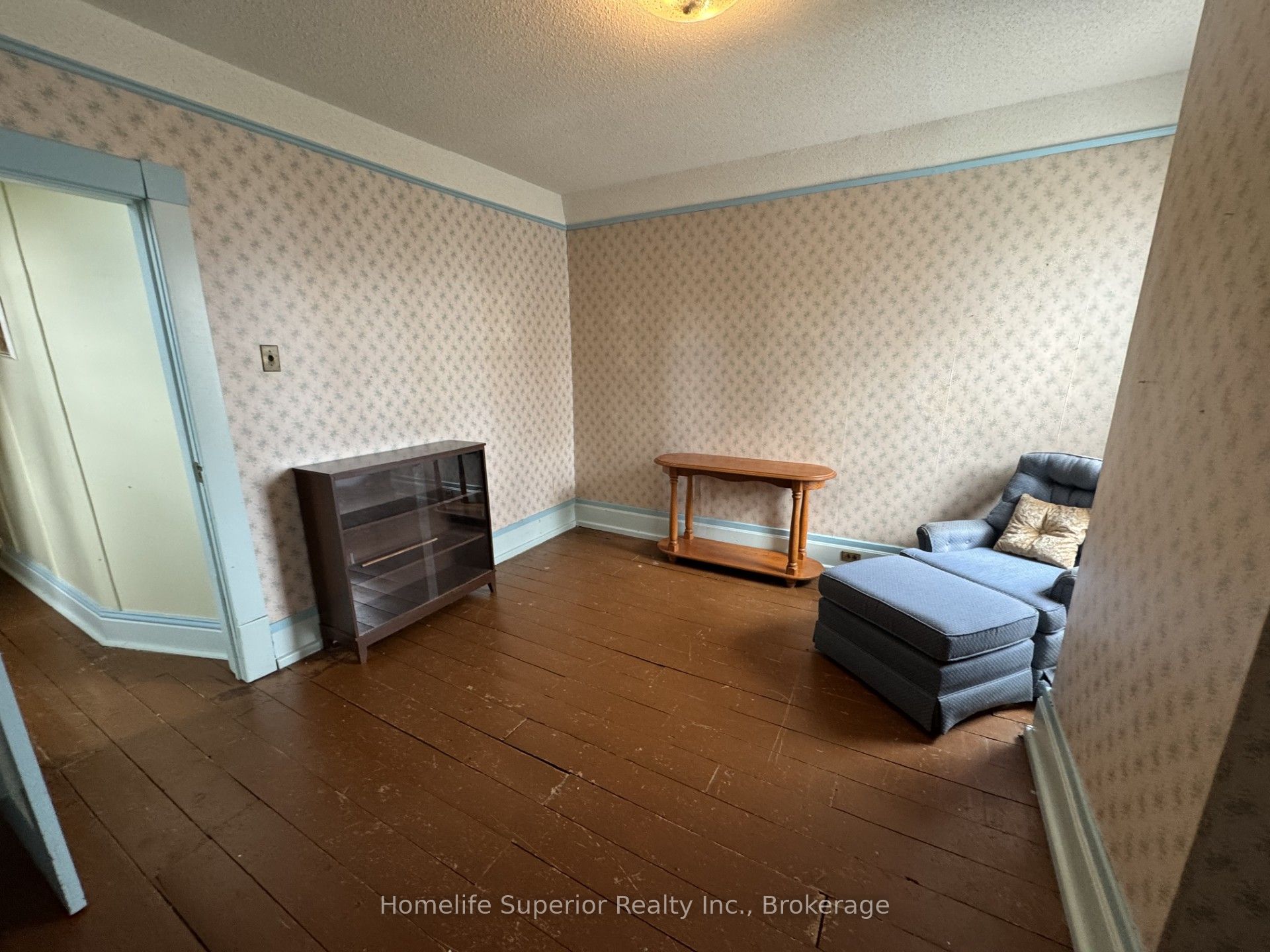 Listing 130149 Image