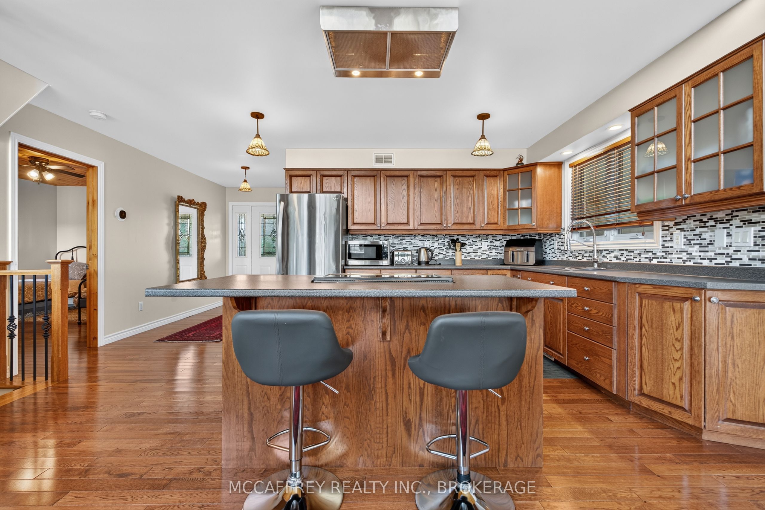 Listing 131023 Image
