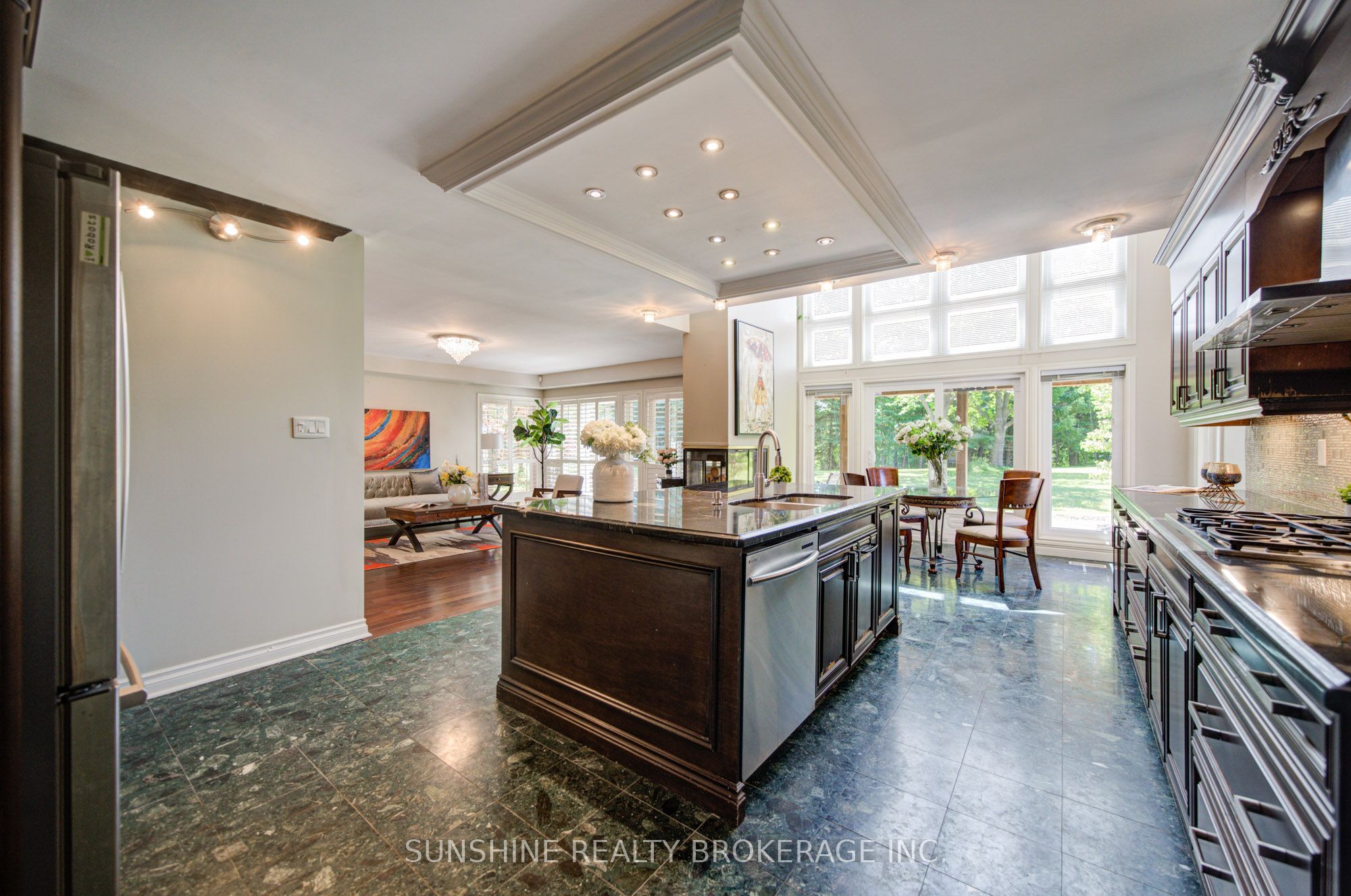 Listing 131789 Image