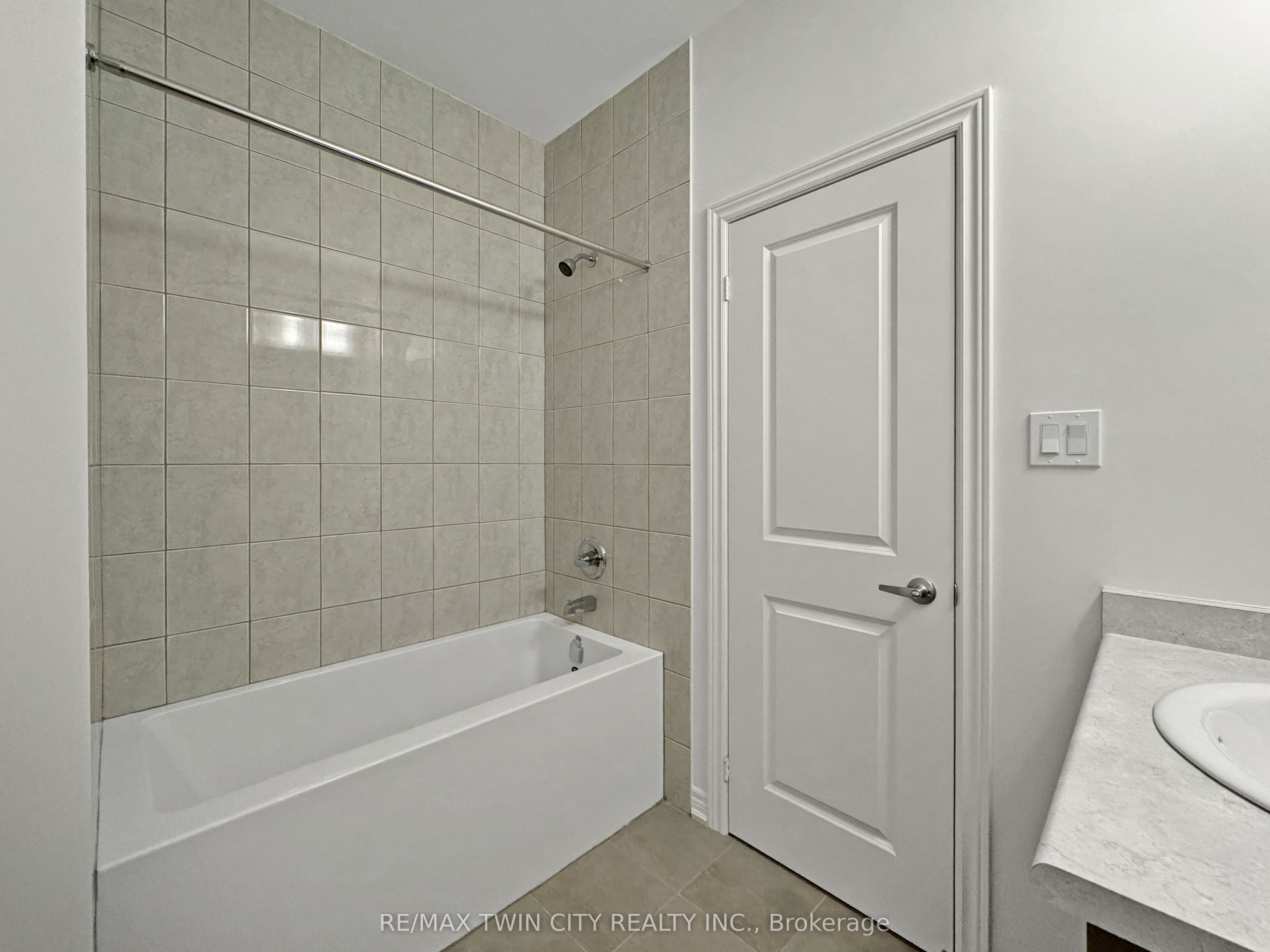 Listing 136169 Image