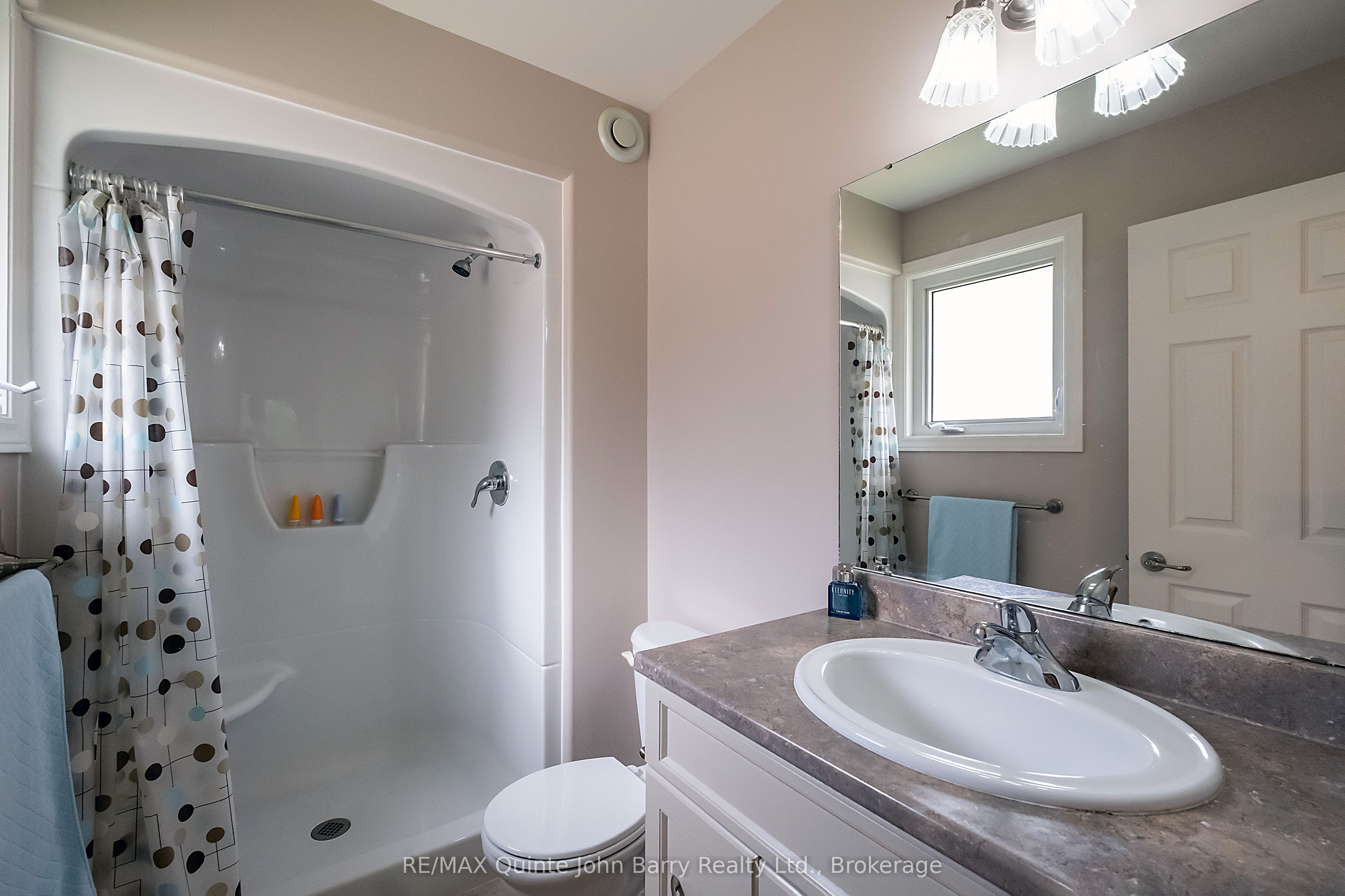 Listing 137001 Image