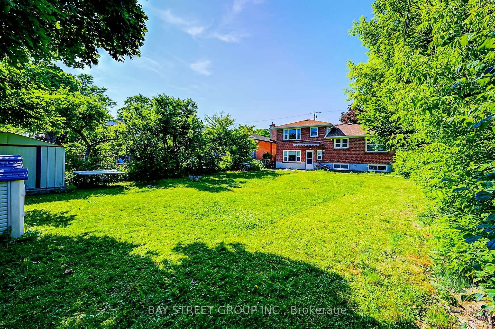 Listing 136136 Image