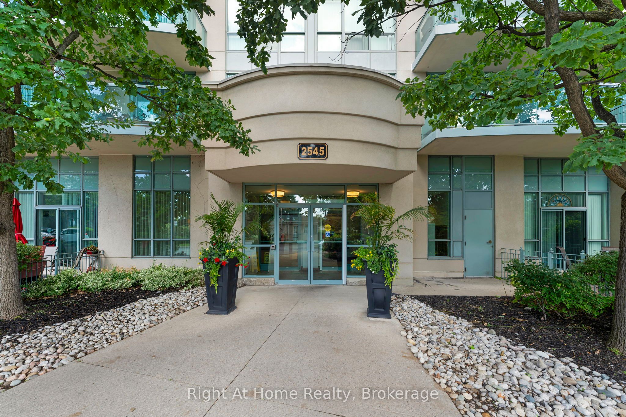 Listing 146048 Image