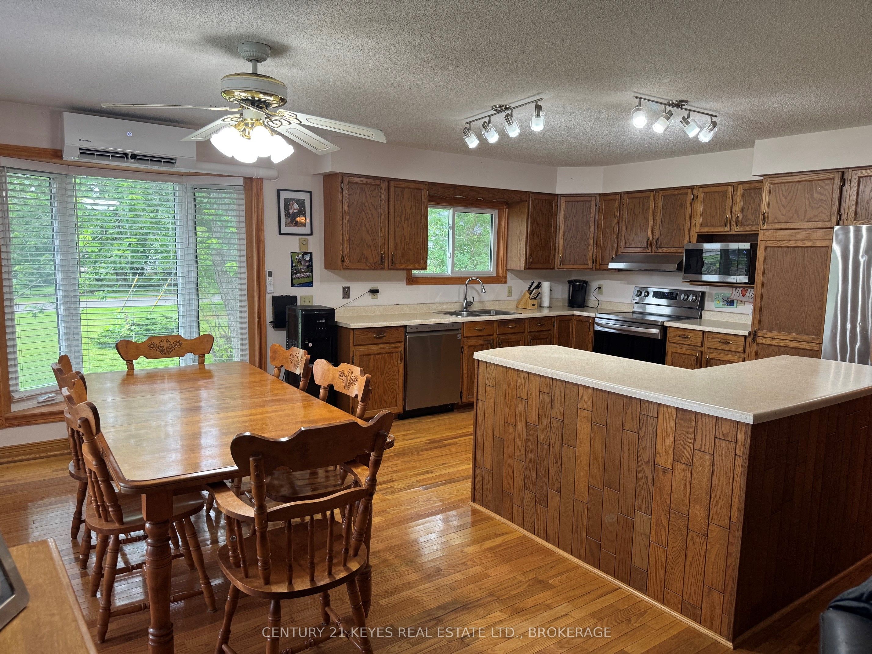 Listing 136697 Image